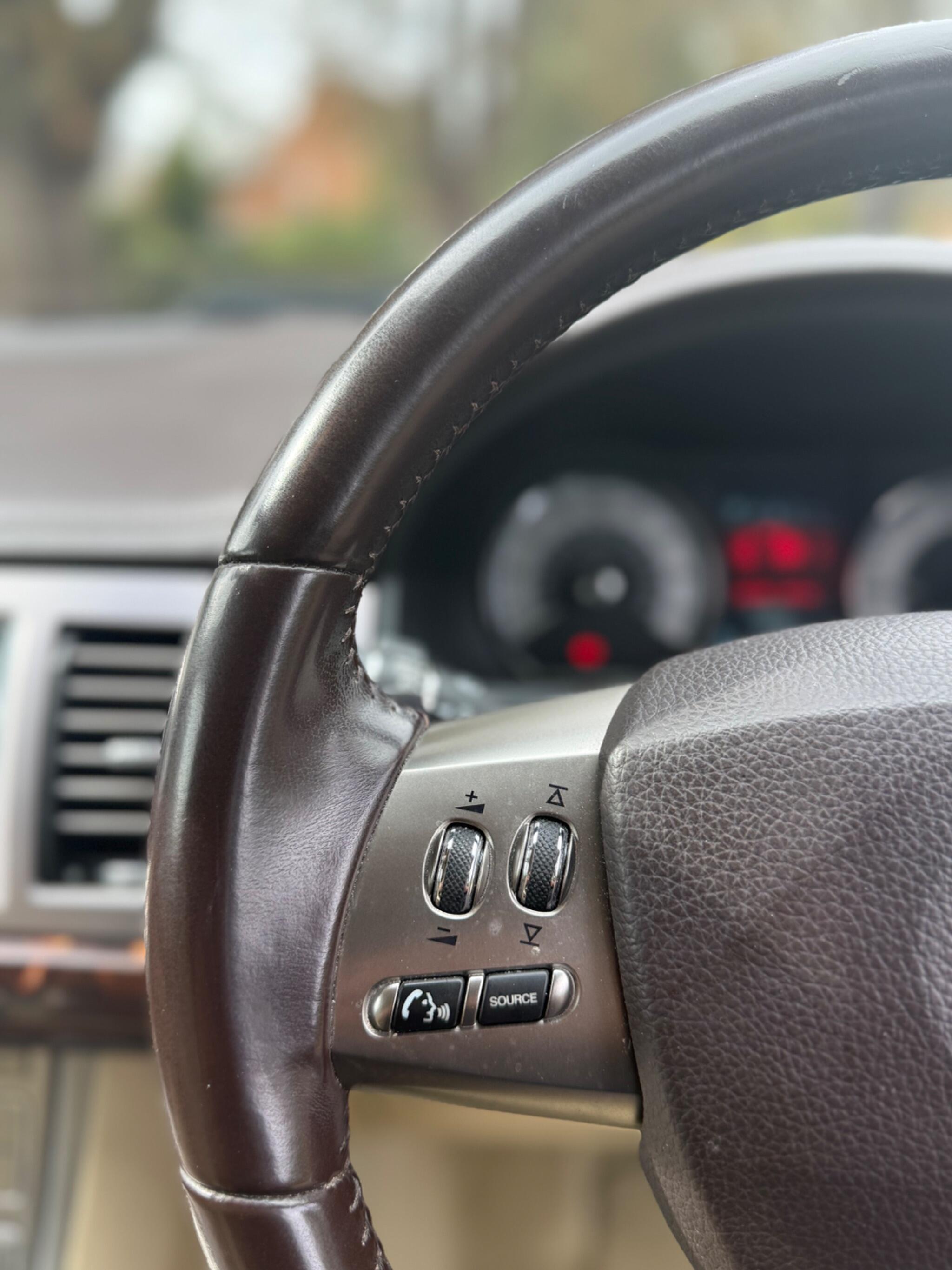2008 Jaguar XF image 29