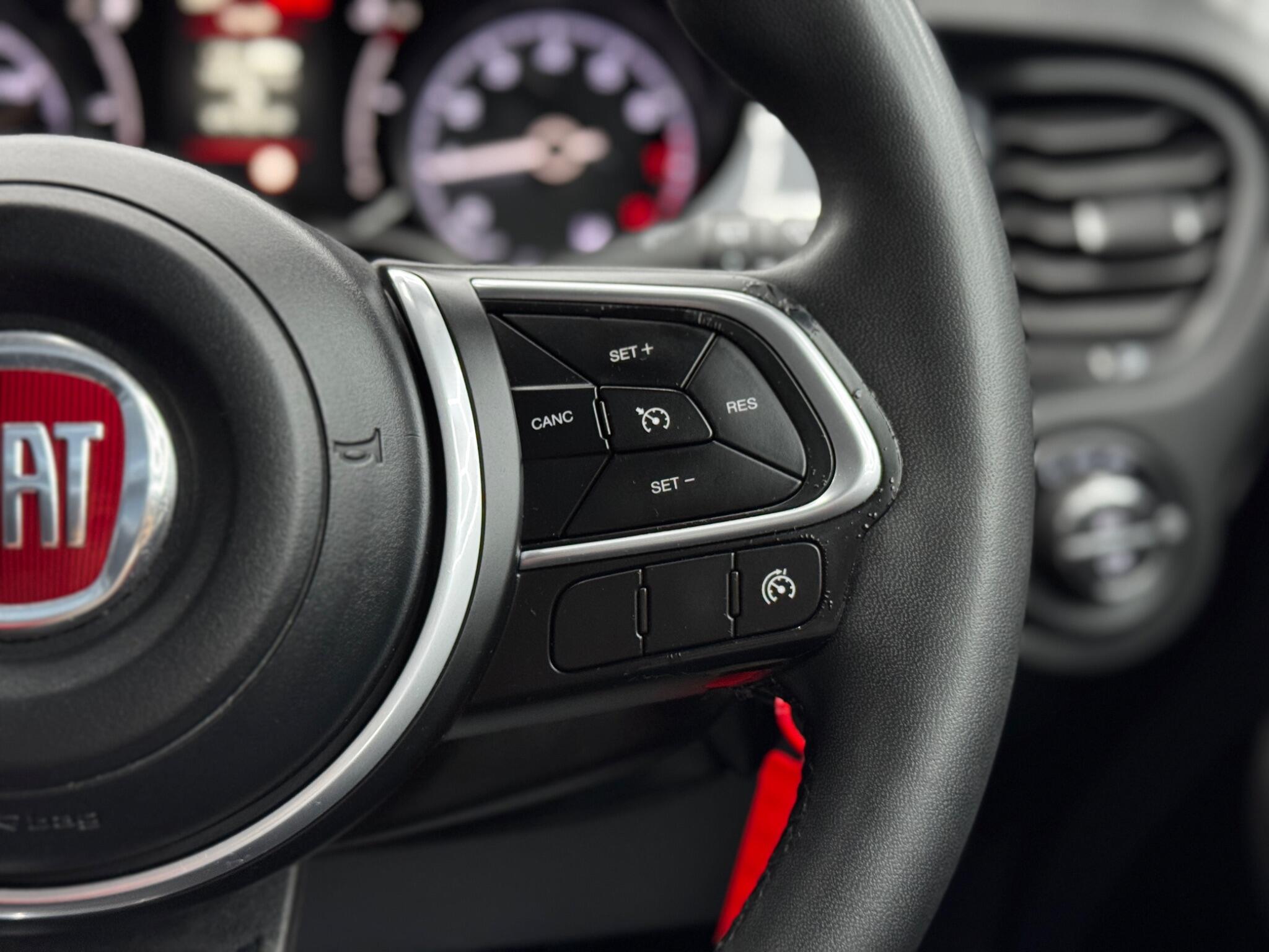 Fiat 500x view 21