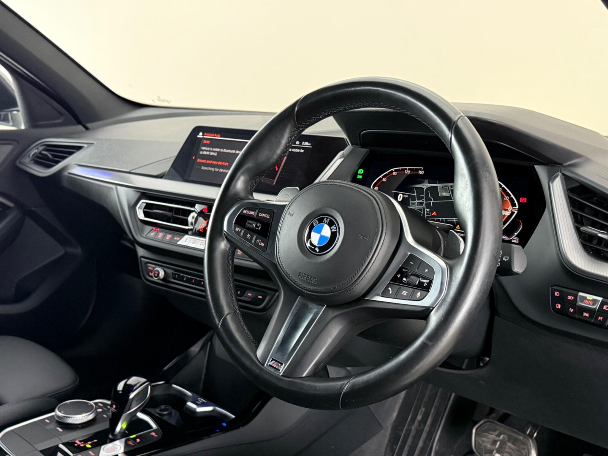 BMW 1 Series view 3