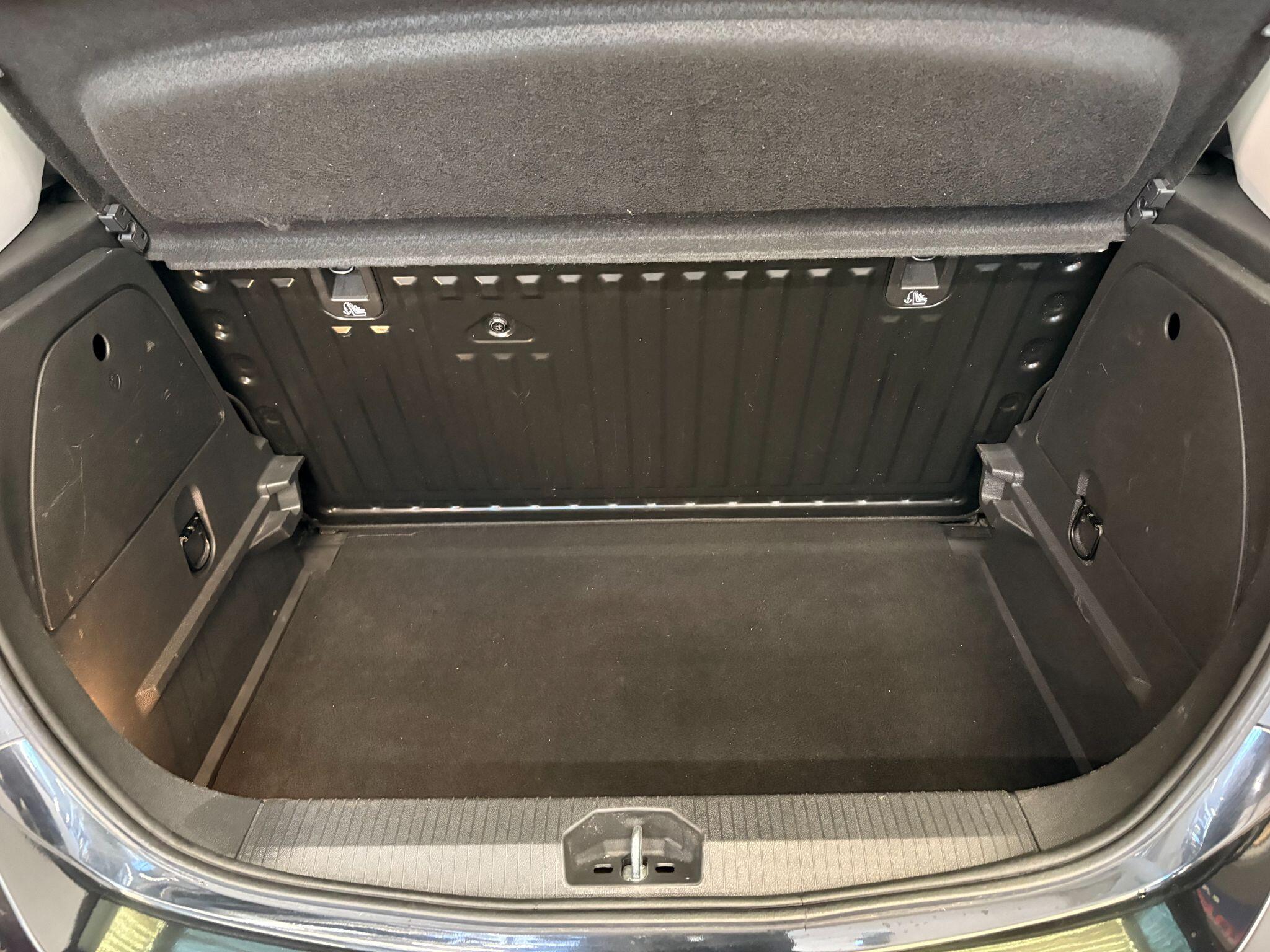 Vauxhall Corsa view 7