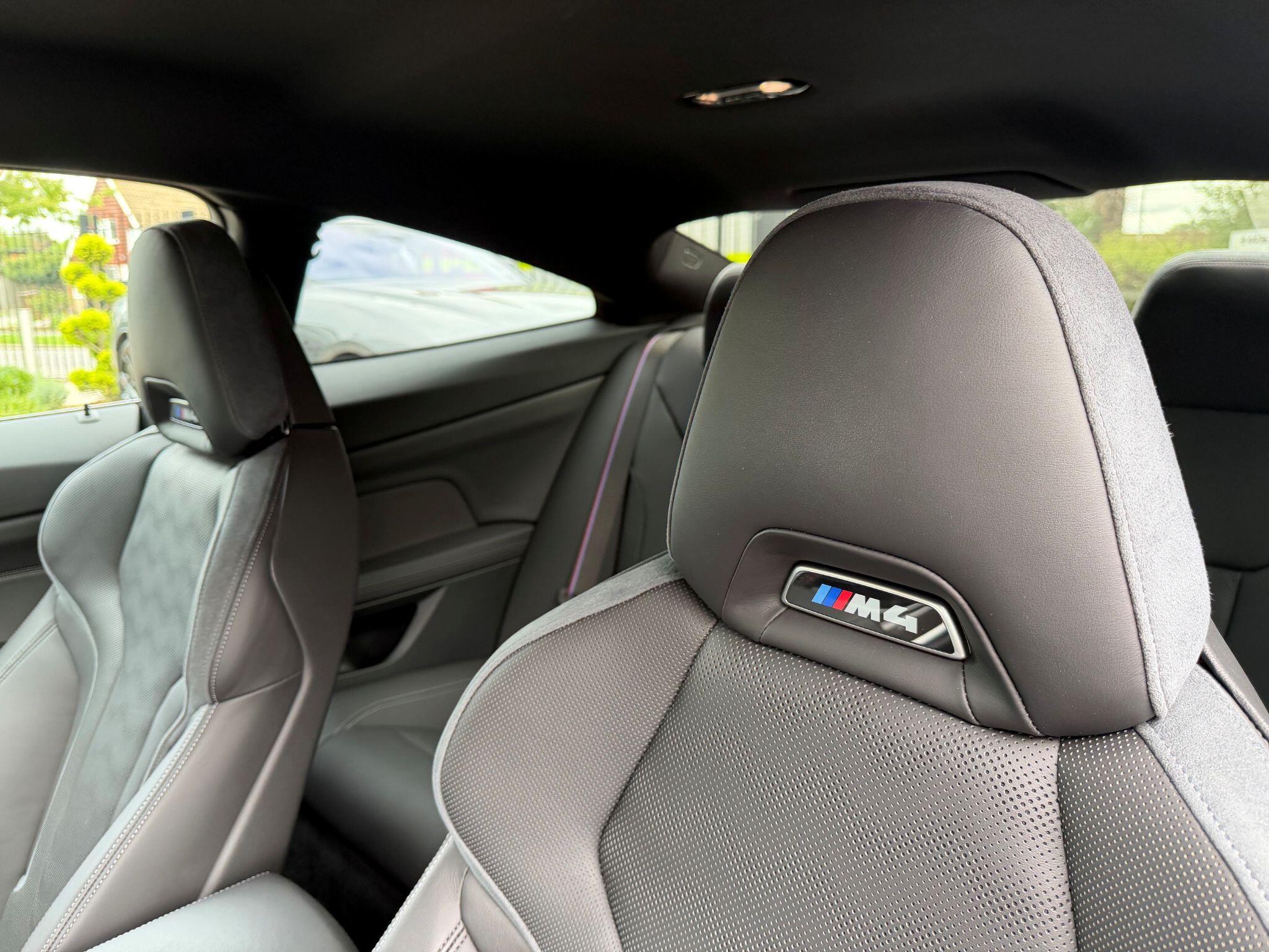 BMW M4 view 16