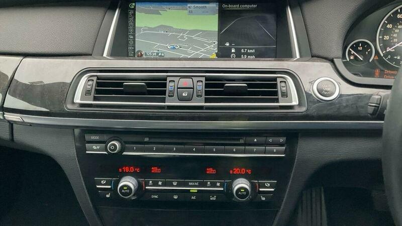 2013 BMW 7 Series 3.0 740i ActiveHybrid 7 M Sport Auto Euro 5 (s/s) 4dr • 40,200 miles image 5