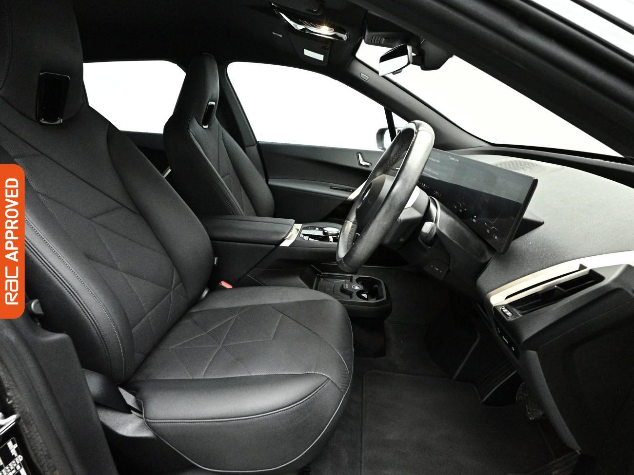 BMW Ix view 13