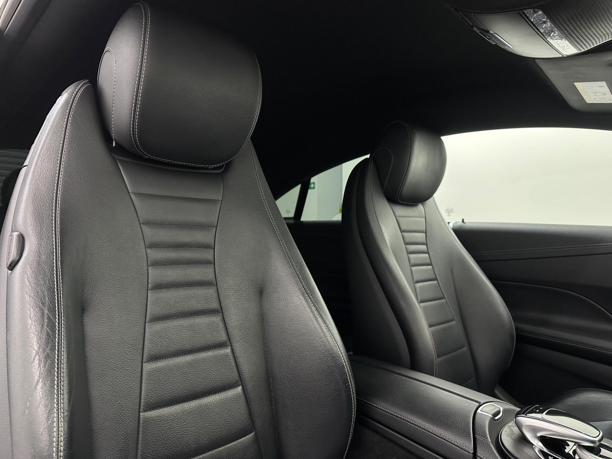 Mercedes-Benz E-Class view 35