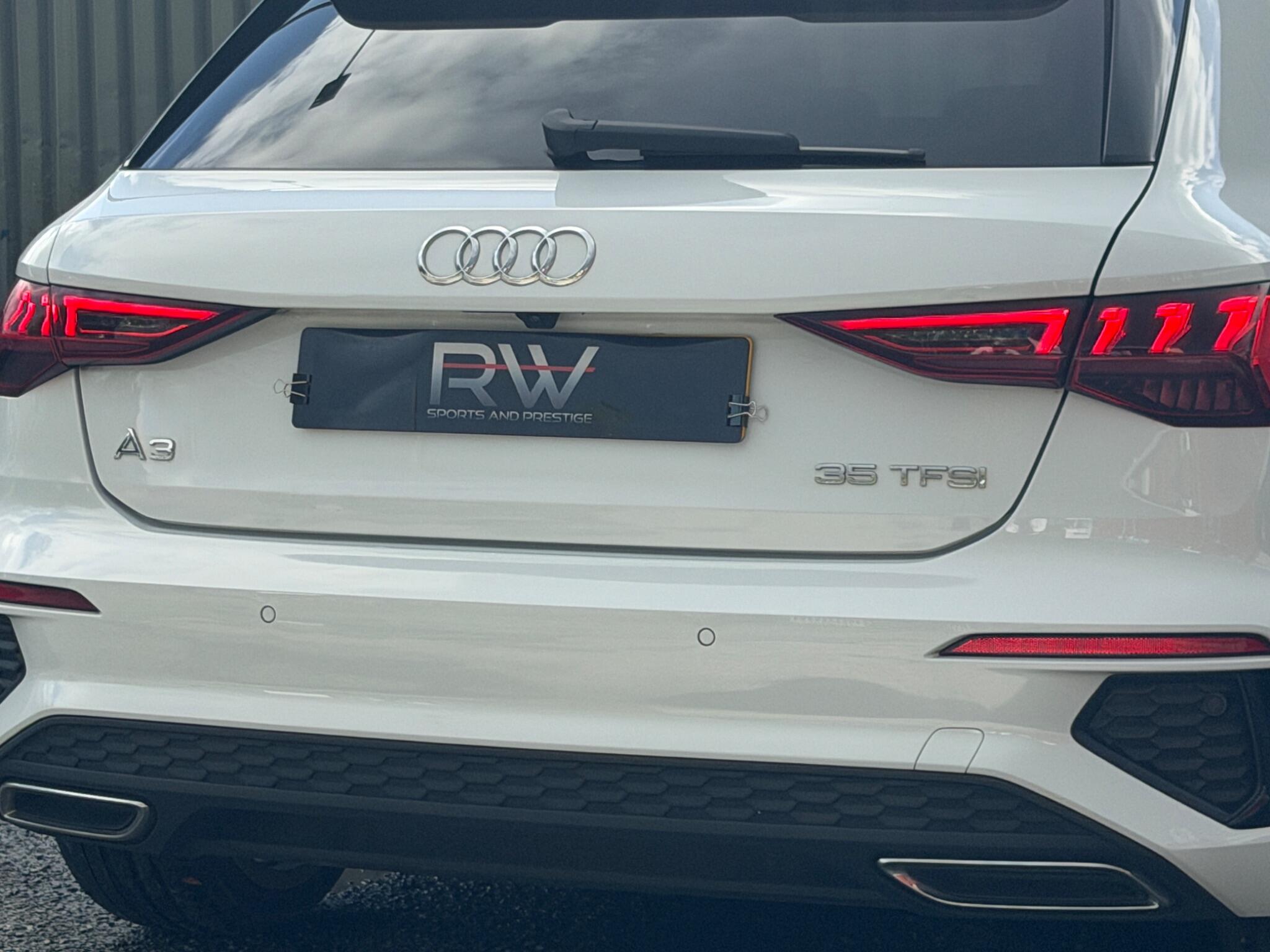 Audi A3 view 60