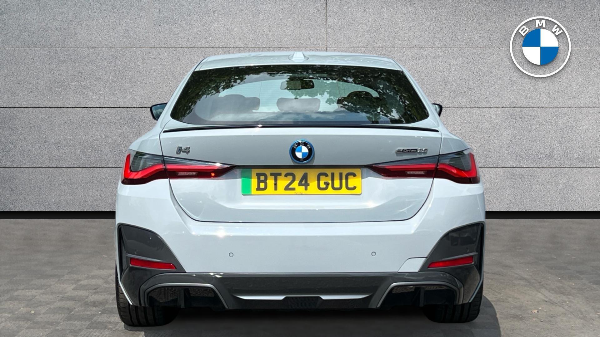 BMW I4 view 15