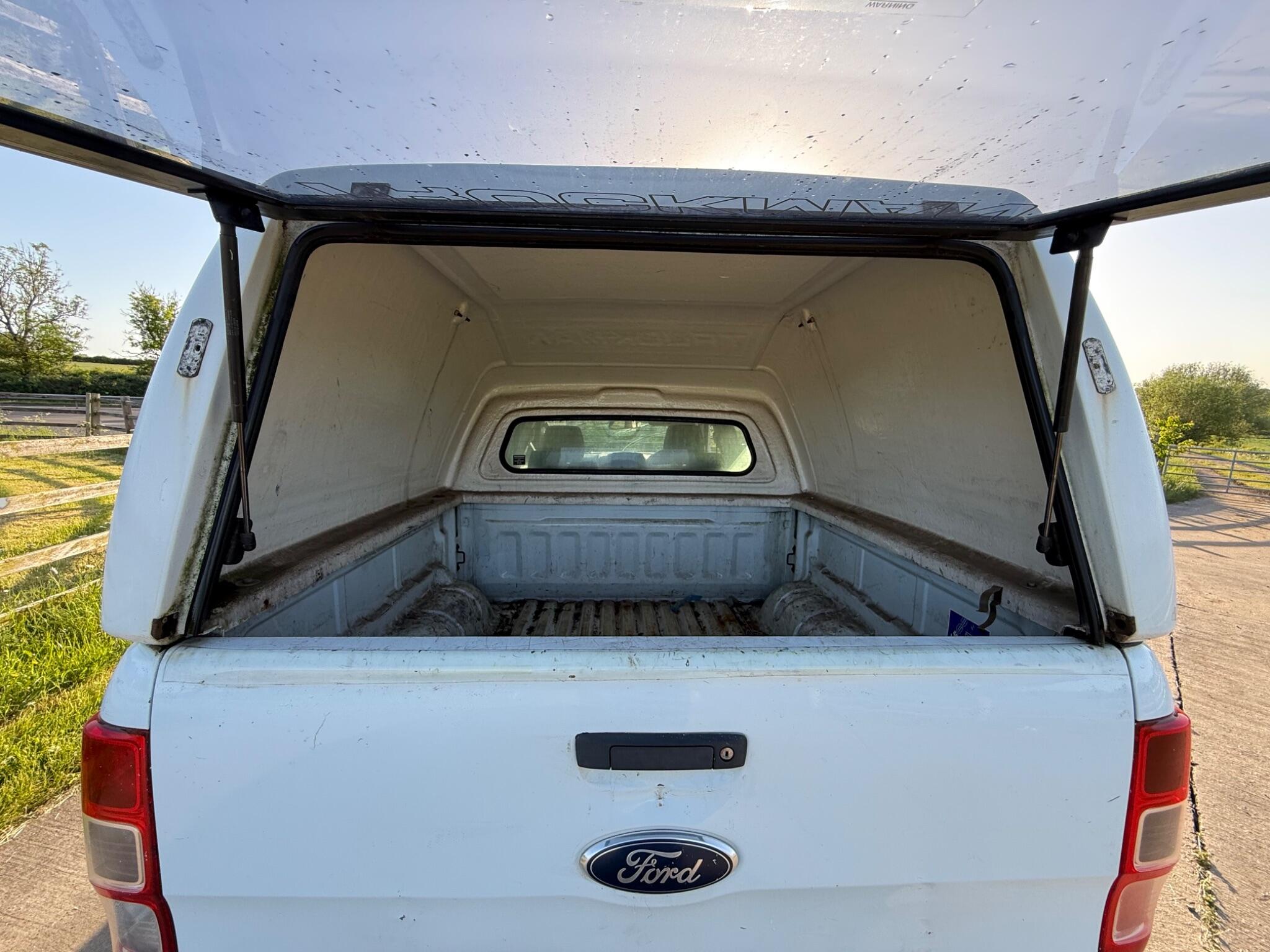 Ford Ranger 2.2 TDCi XL Super Cab Pickup 4WD Euro 5 4dr — photo 39 of 98