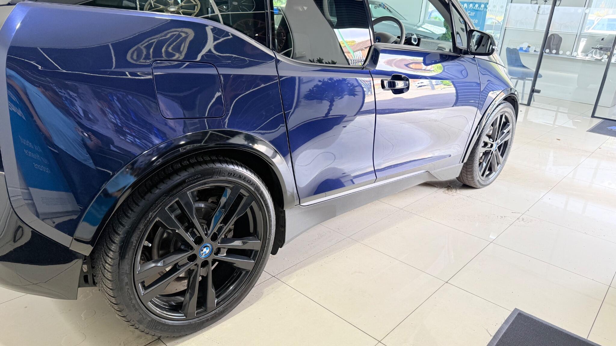 BMW I3 view 25