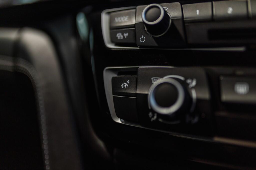 BMW M4 view 22