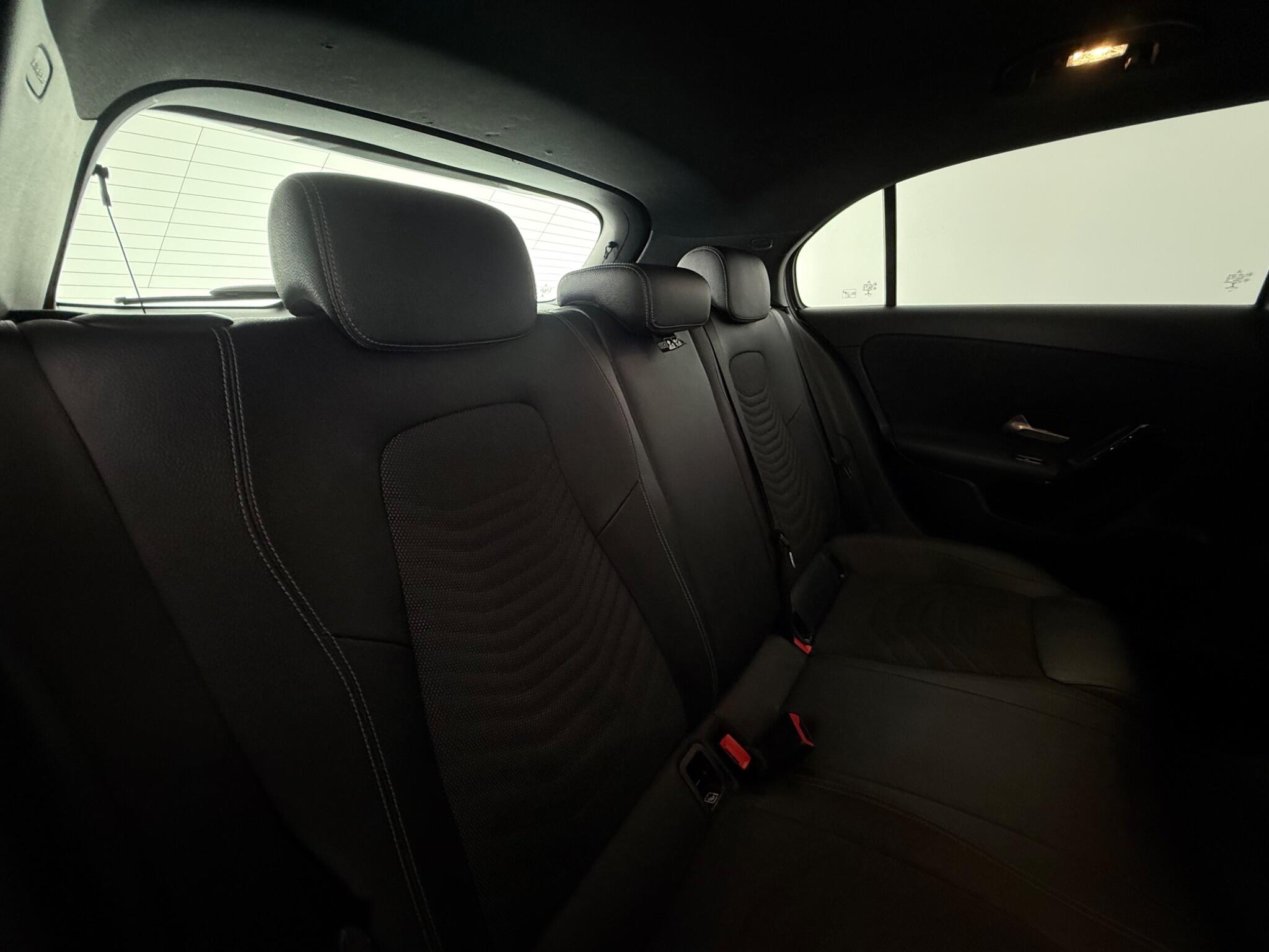 Mercedes-Benz A-Class view 28