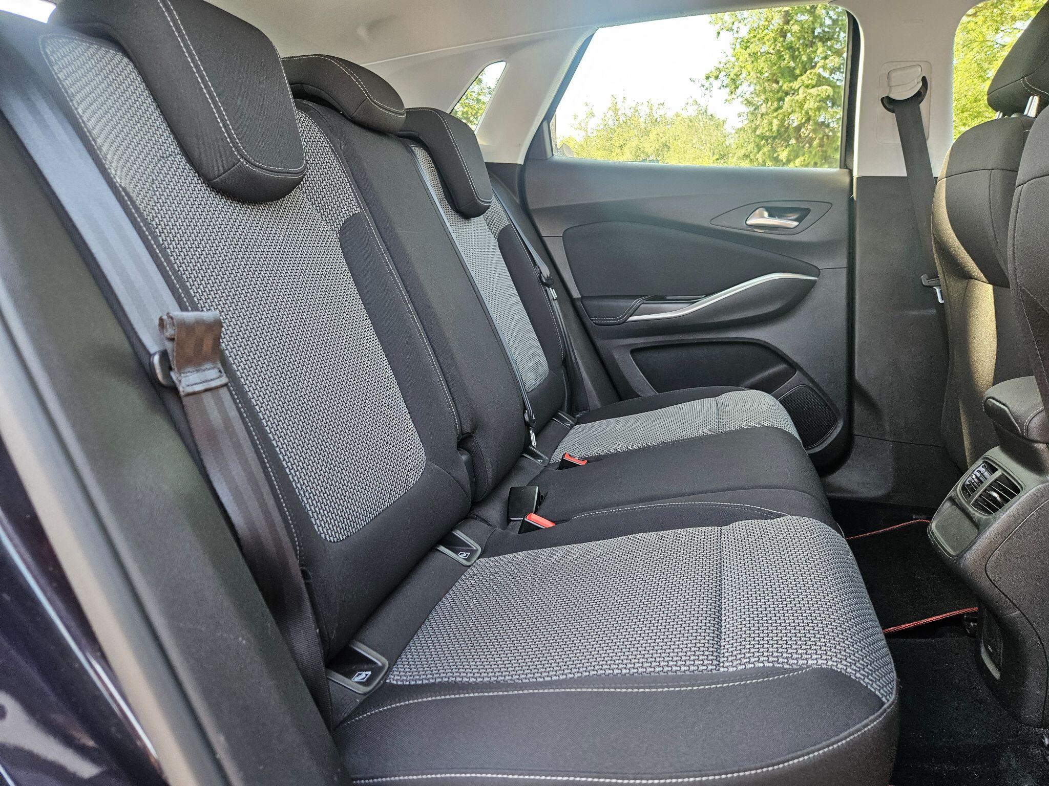 2019 Vauxhall Grandland X image 42