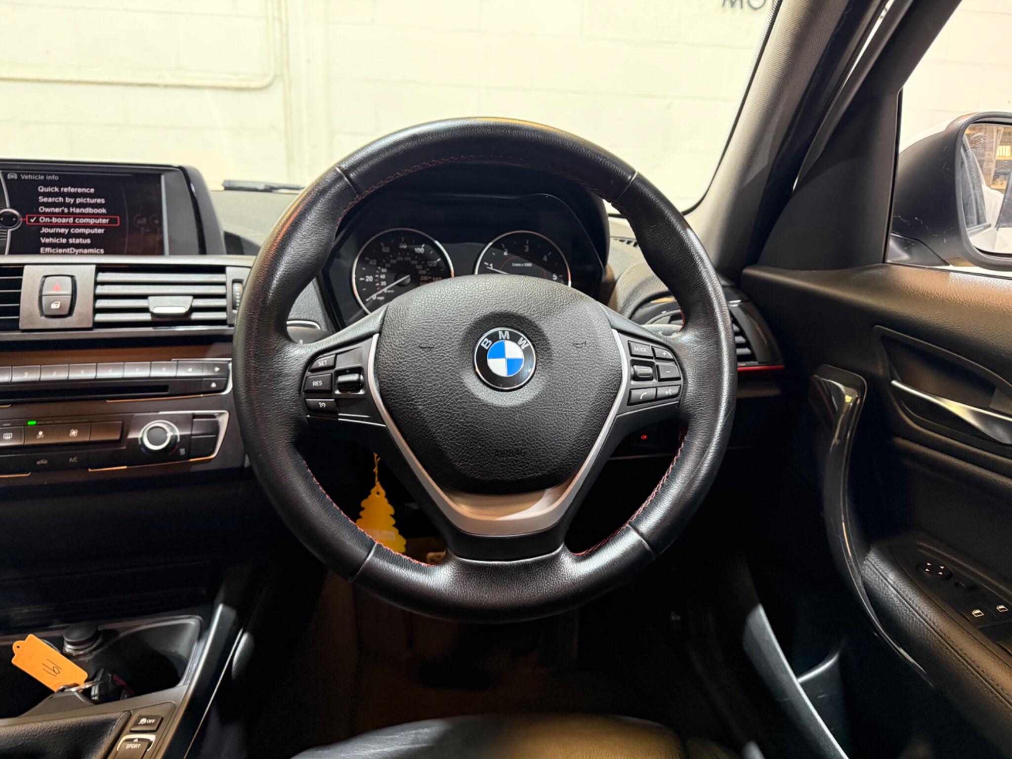 BMW 1 Series view 54