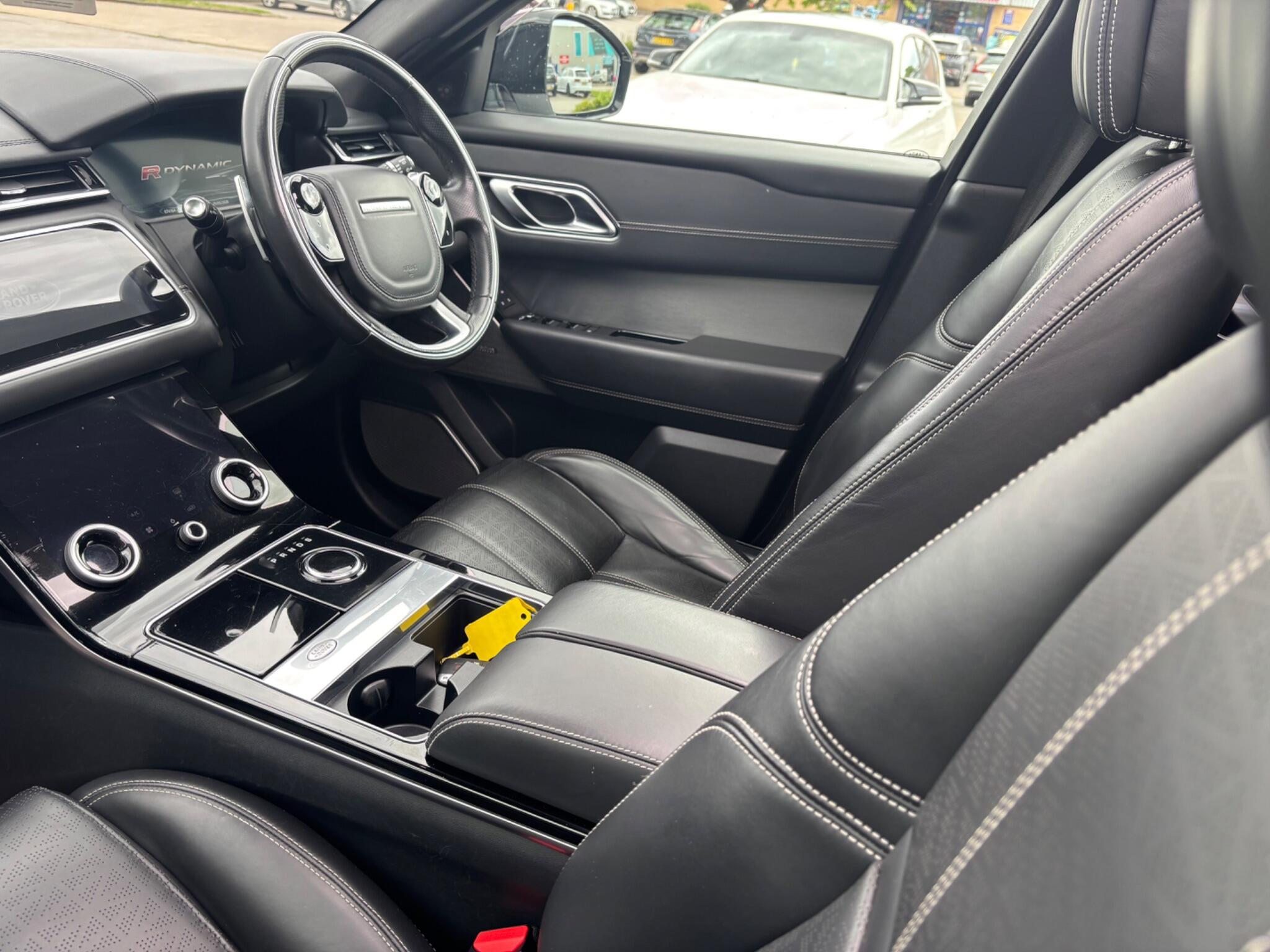 Land Rover Range Rover Velar view 39
