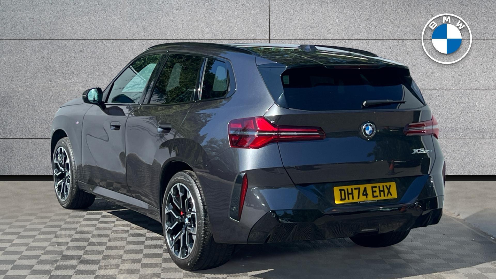BMW X3 view 2
