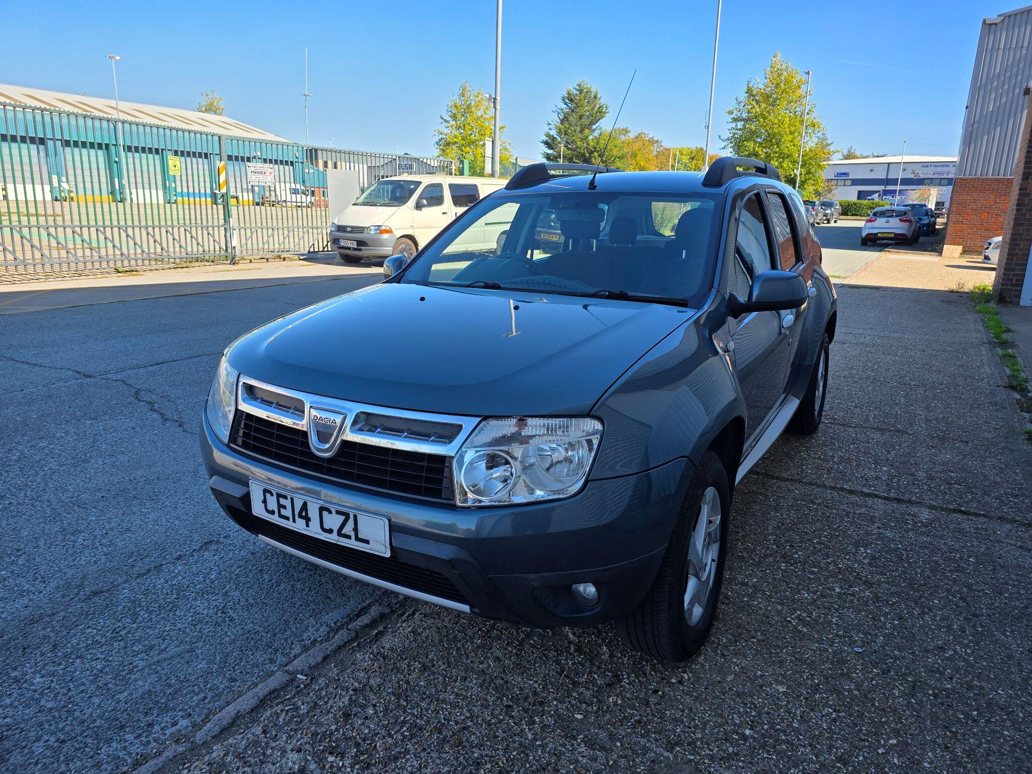 Dacia Duster view 5