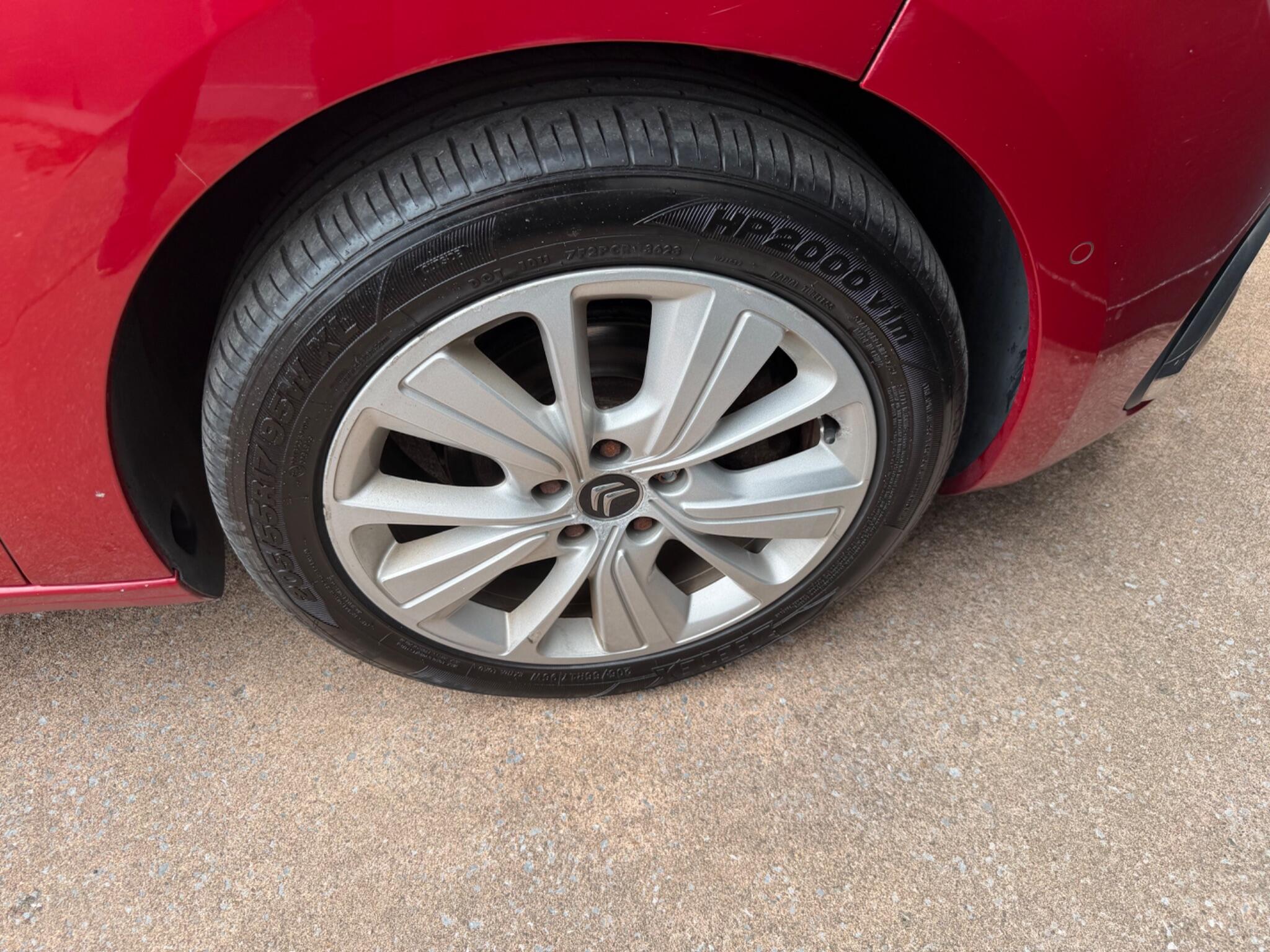 Citroen Grand C4 Picasso view 20
