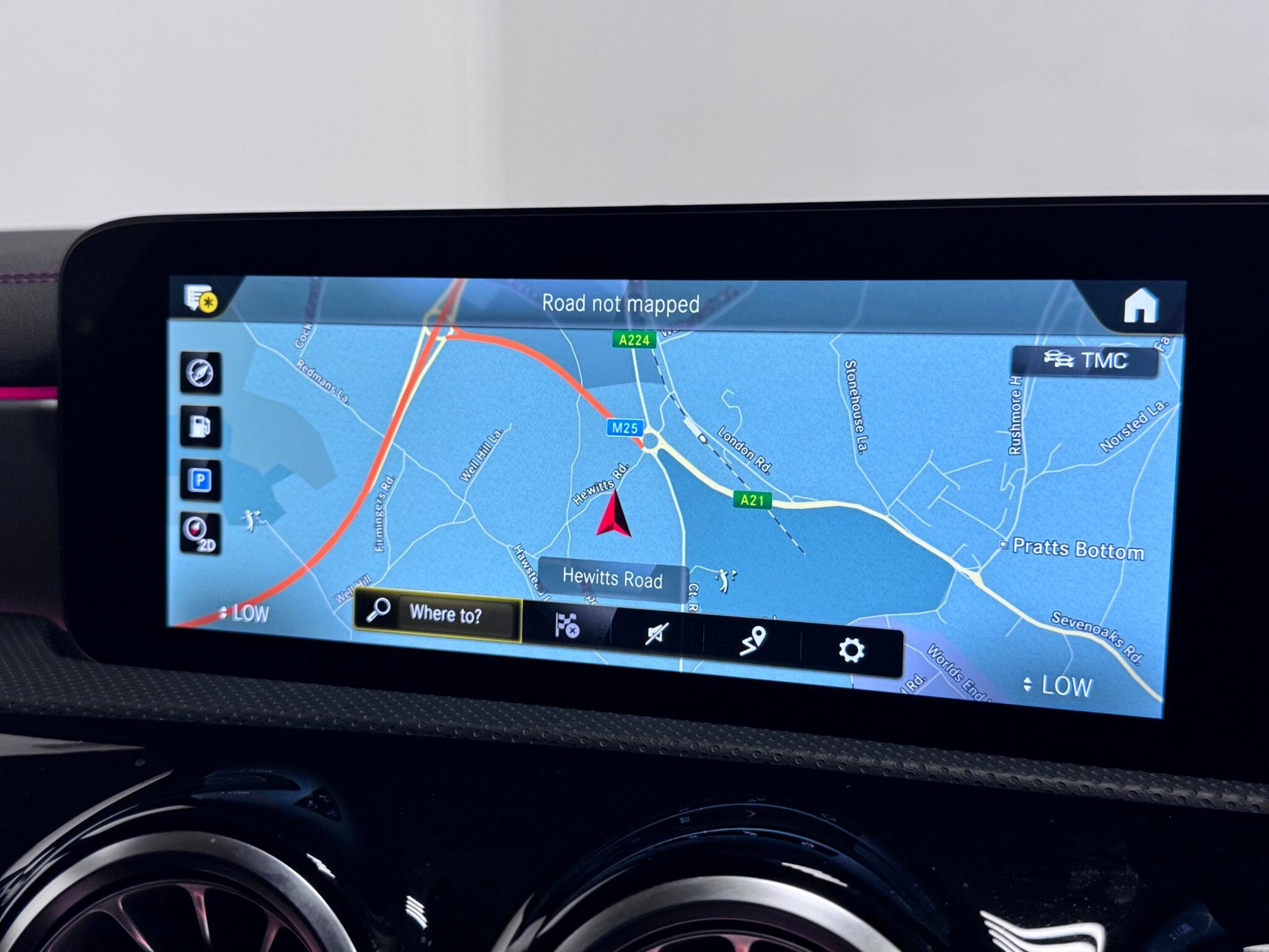 Mercedes-Benz Cla view 8