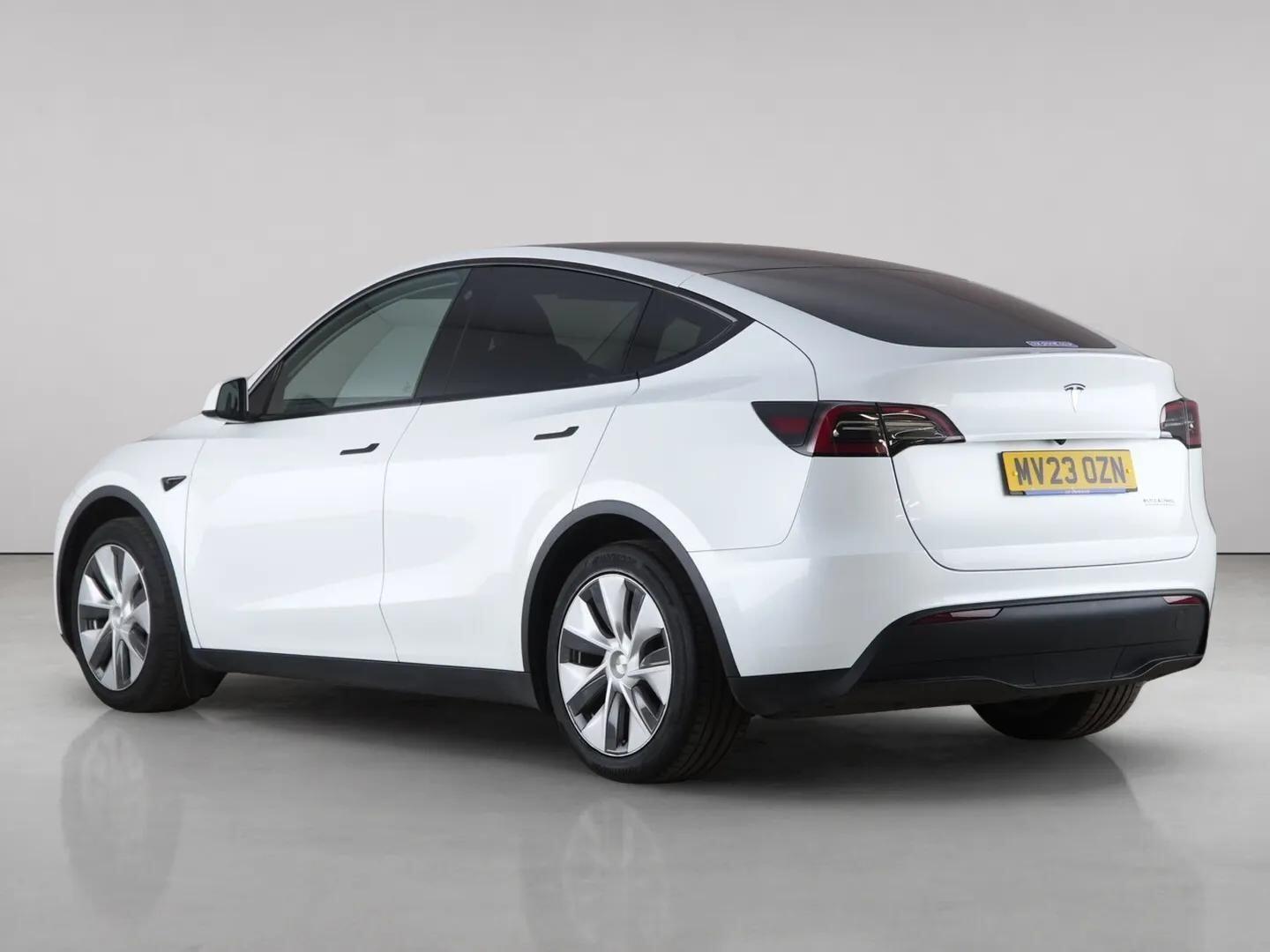 Tesla Model Y view 6