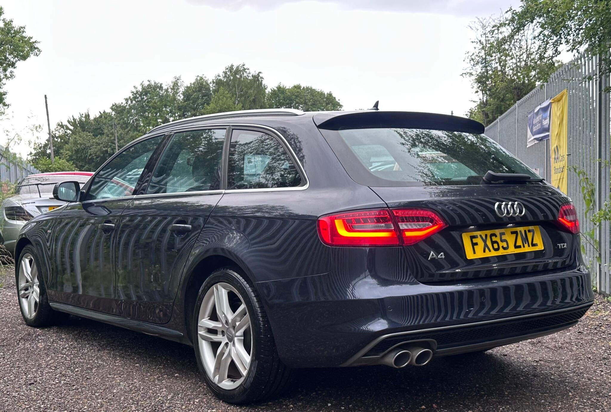 2015 Audi A4 Avant image 4
