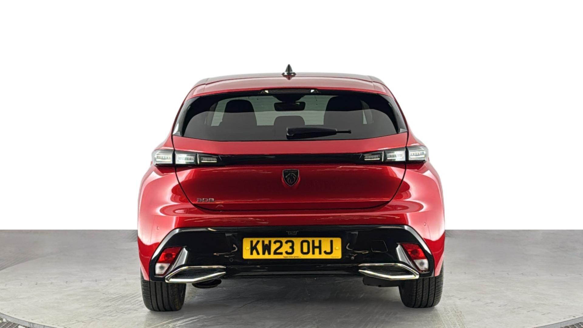 Peugeot 308 view 5