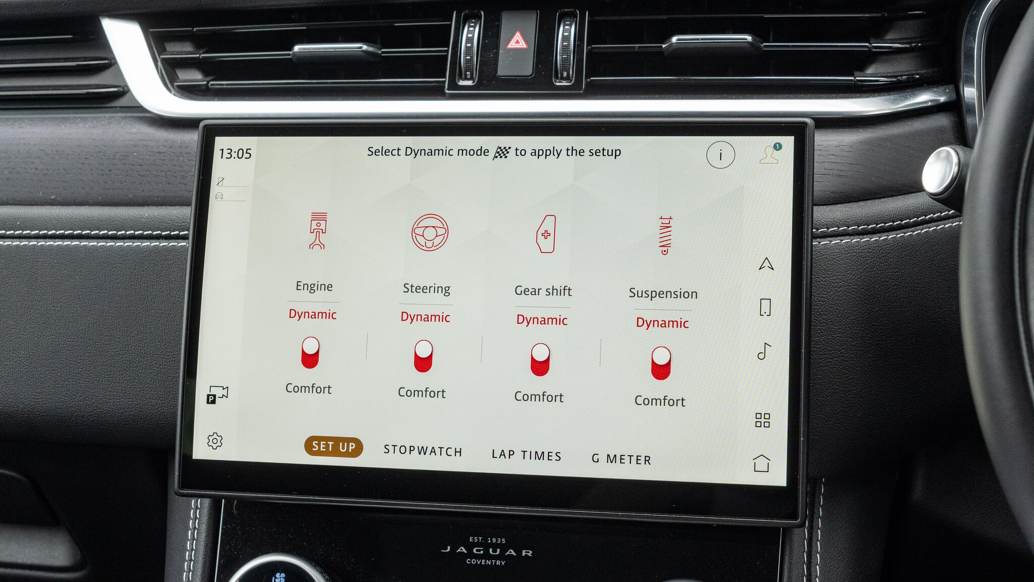 Jaguar F-Pace view 35