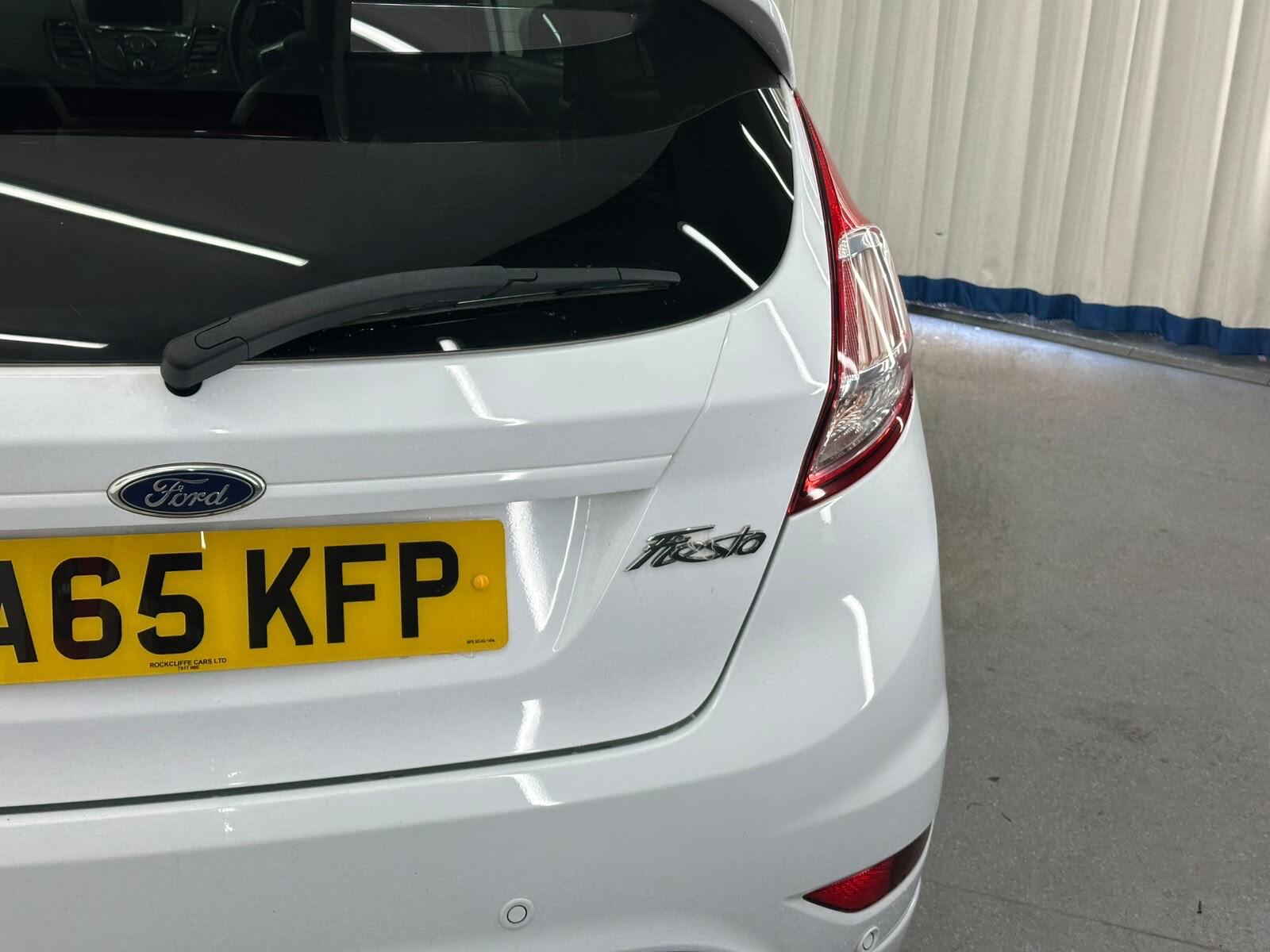 Ford Fiesta view 10