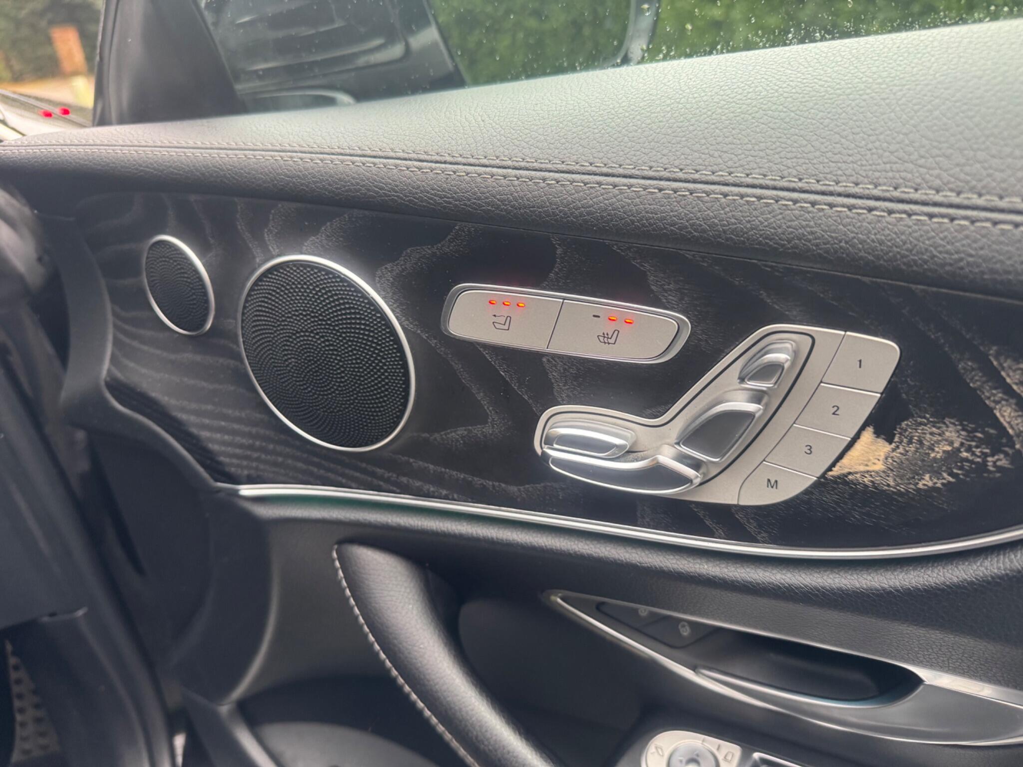 2019 Mercedes-Benz E Class 2.0 E220d AMG Line Cabriolet G-Tronic+ Euro 6 (s/s) 2dr • 113,000 miles image 30