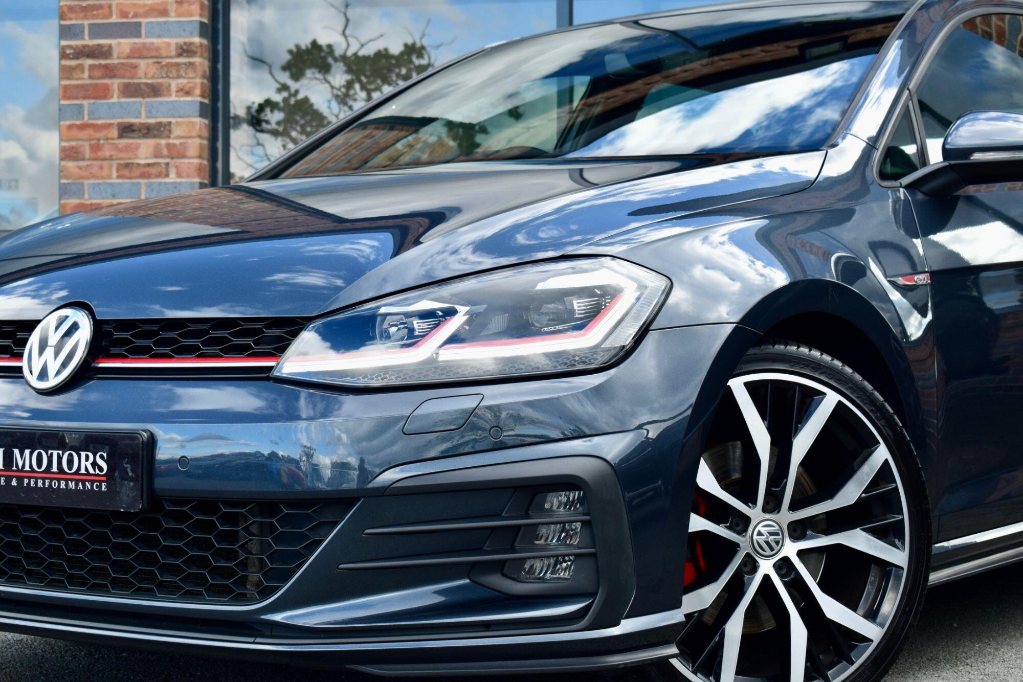 Volkswagen Golf view 36