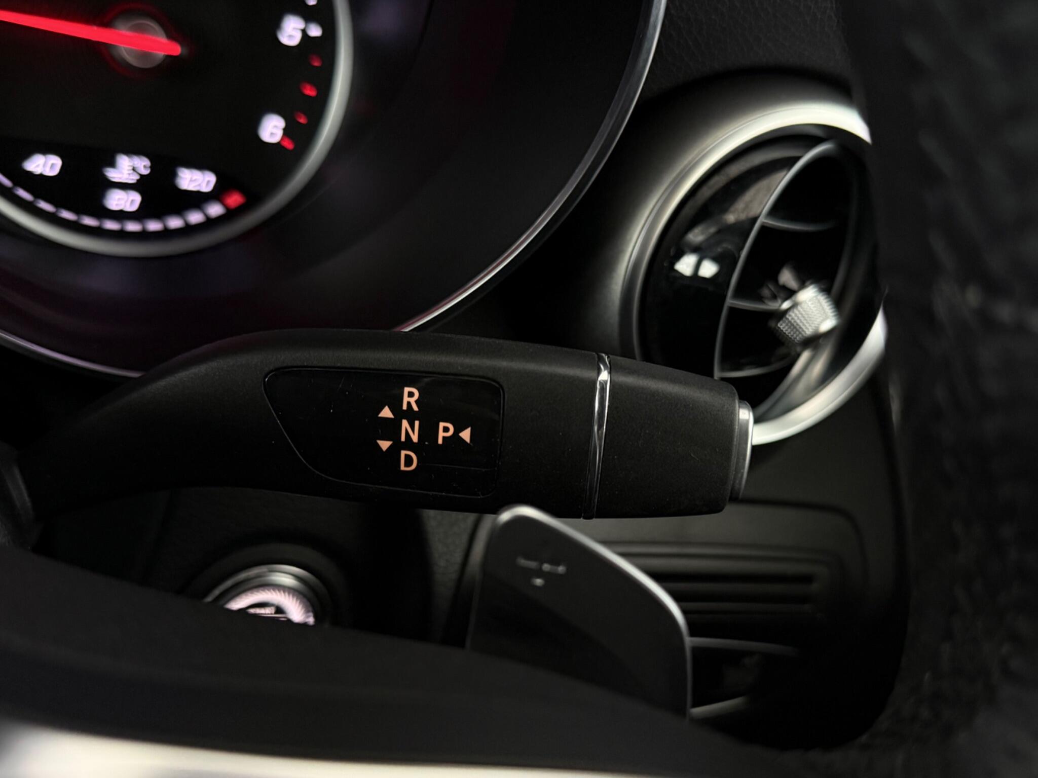 Mercedes-Benz GLC view 20