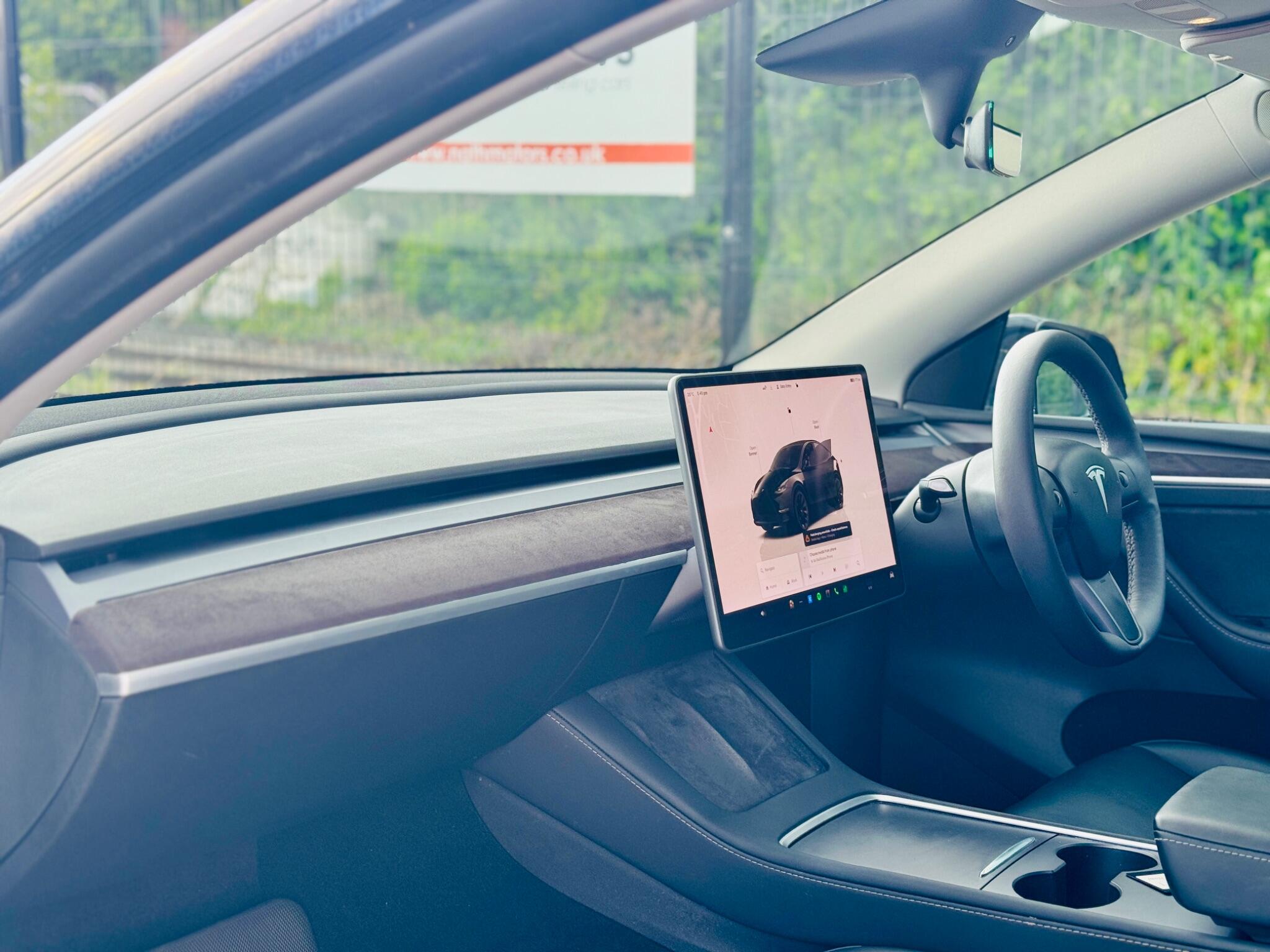 Tesla Model Y view 28
