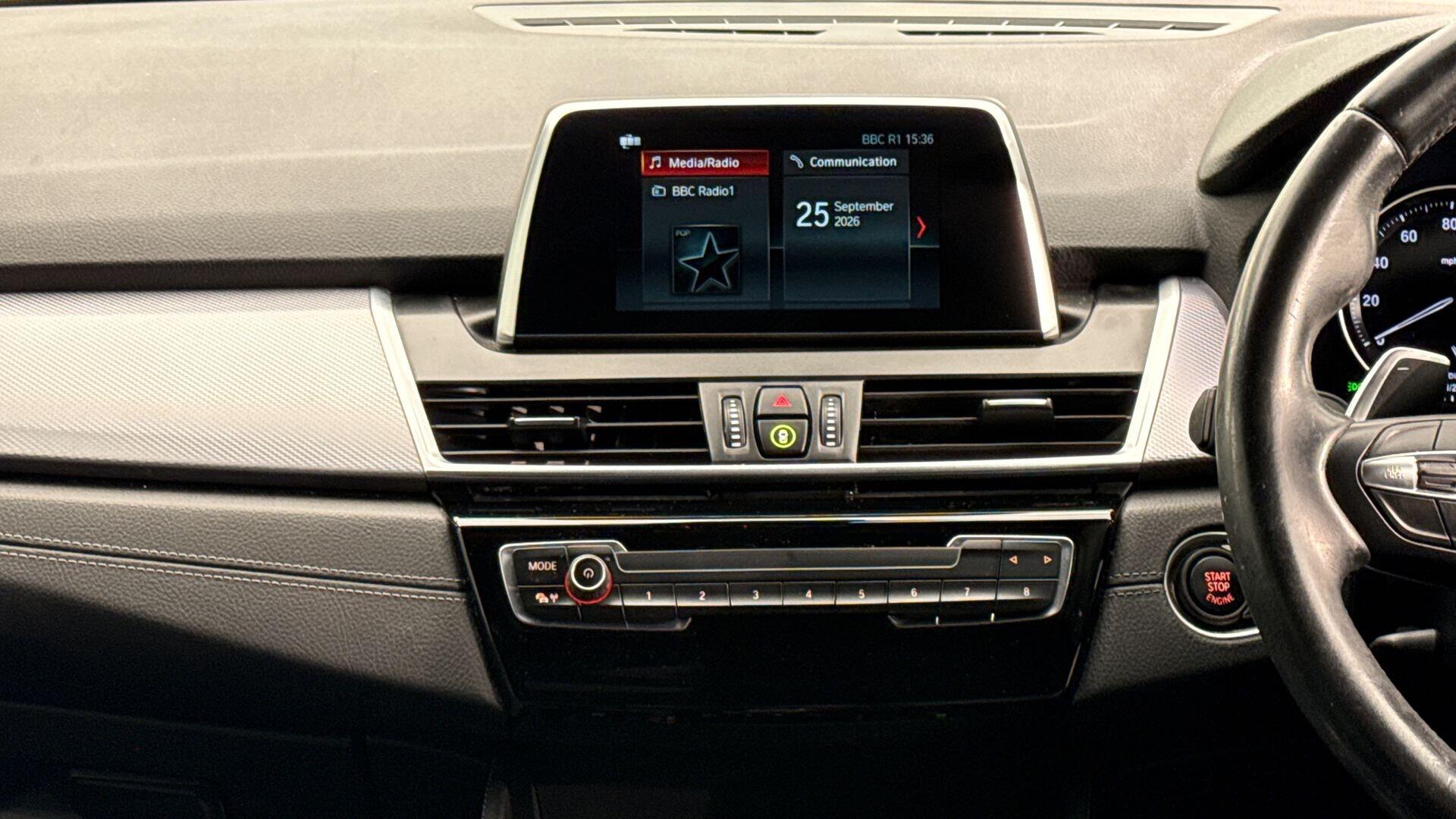 BMW 2 Series view 8