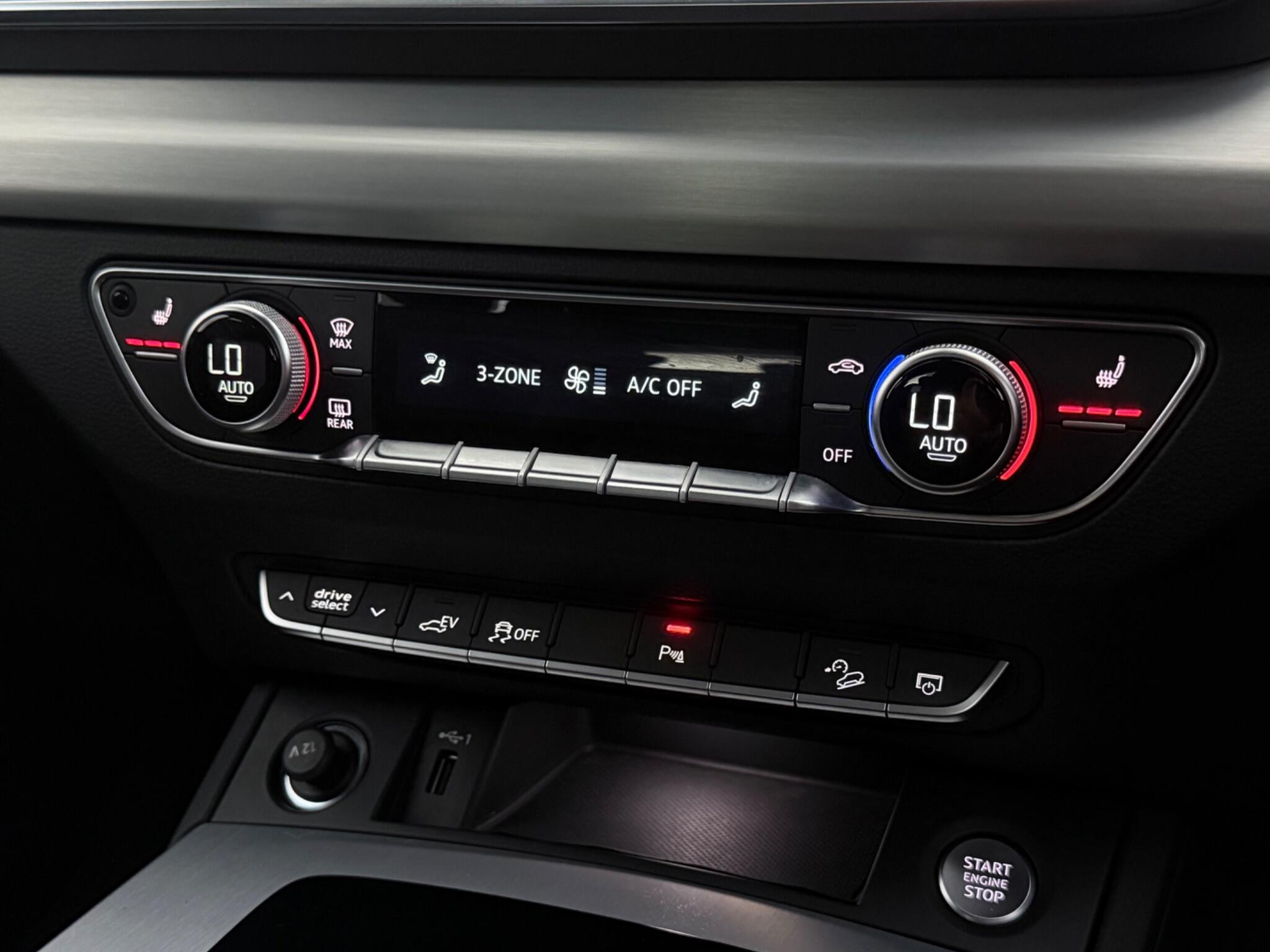 Audi Q5 view 23