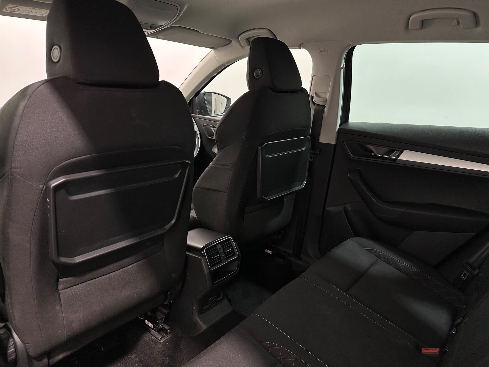 Skoda Karoq view 37