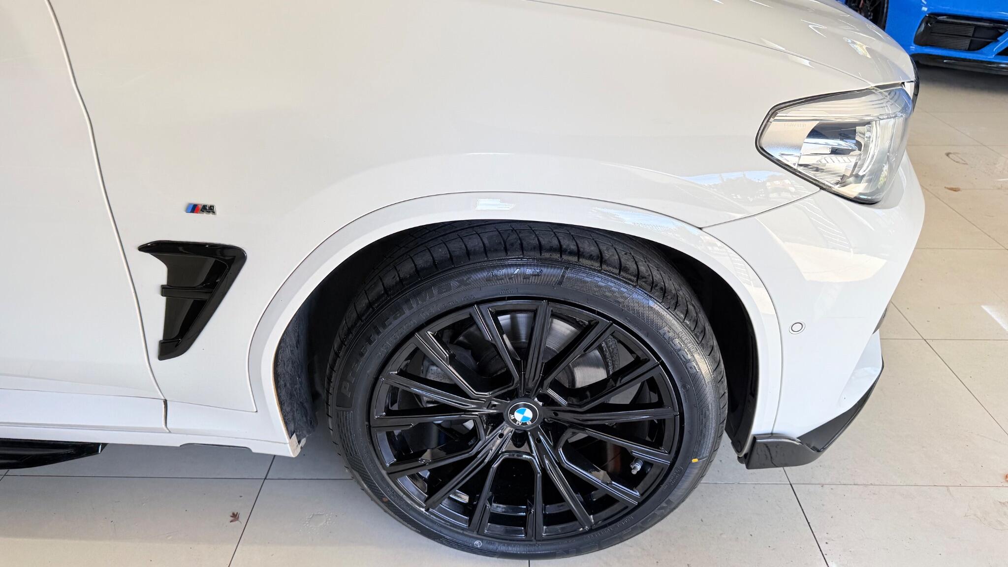 BMW X3 view 39