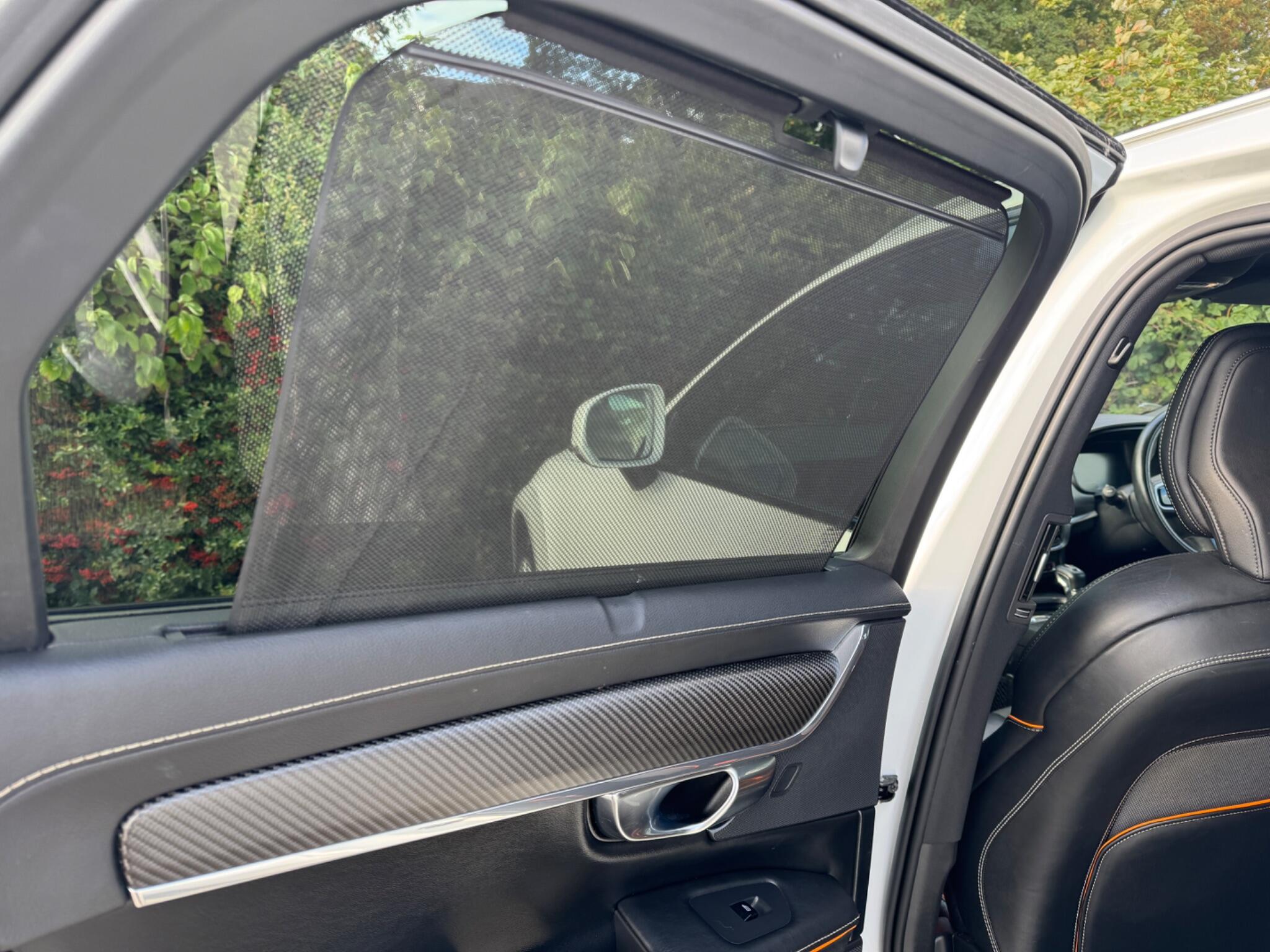 Volvo V90 Cross Country view 58