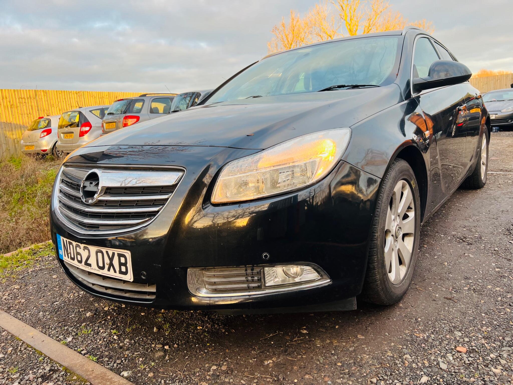 2013 Vauxhall Insignia 2.0 CDTi ecoFLEX SRi Sports Tourer Euro 5 (s/s) 5dr • 116,197 miles image 1