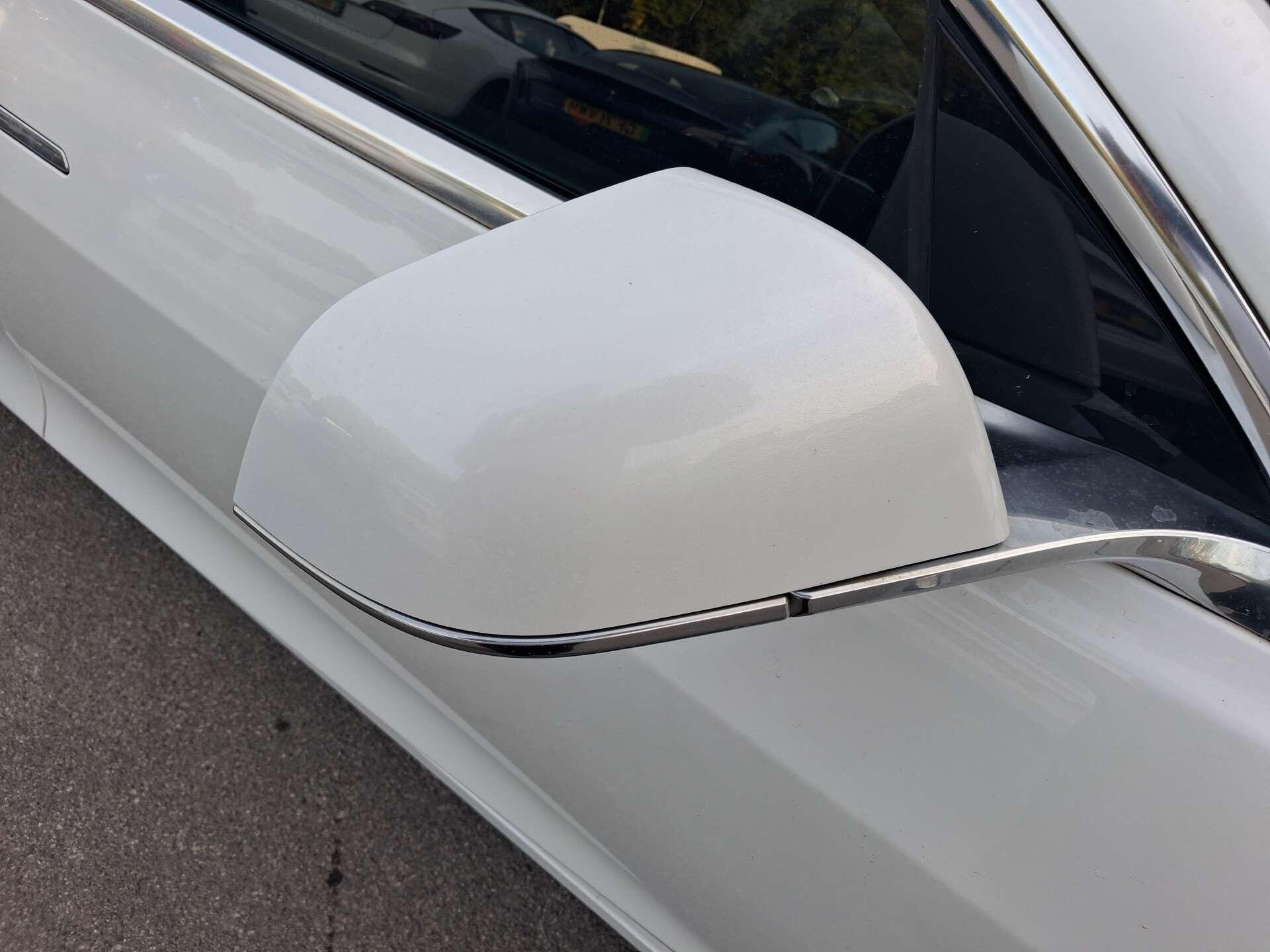Tesla Model 3 view 11