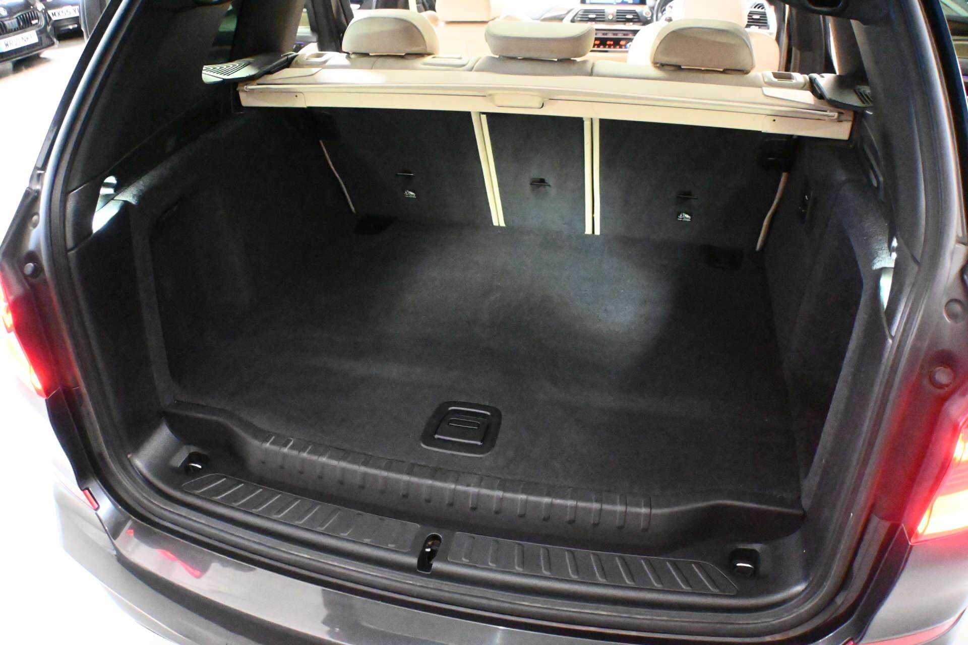 BMW X3 view 55
