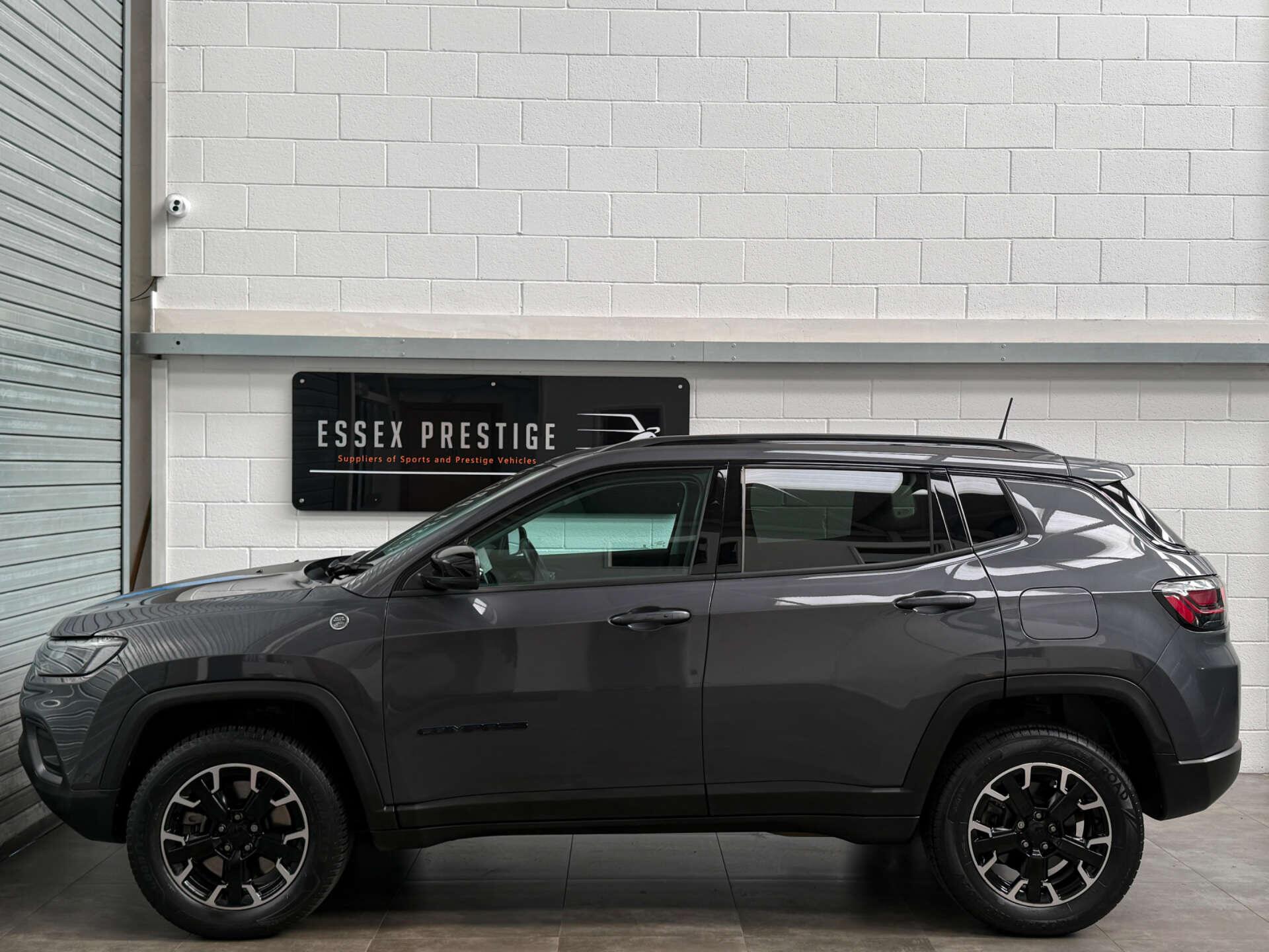 Jeep Compass view 5