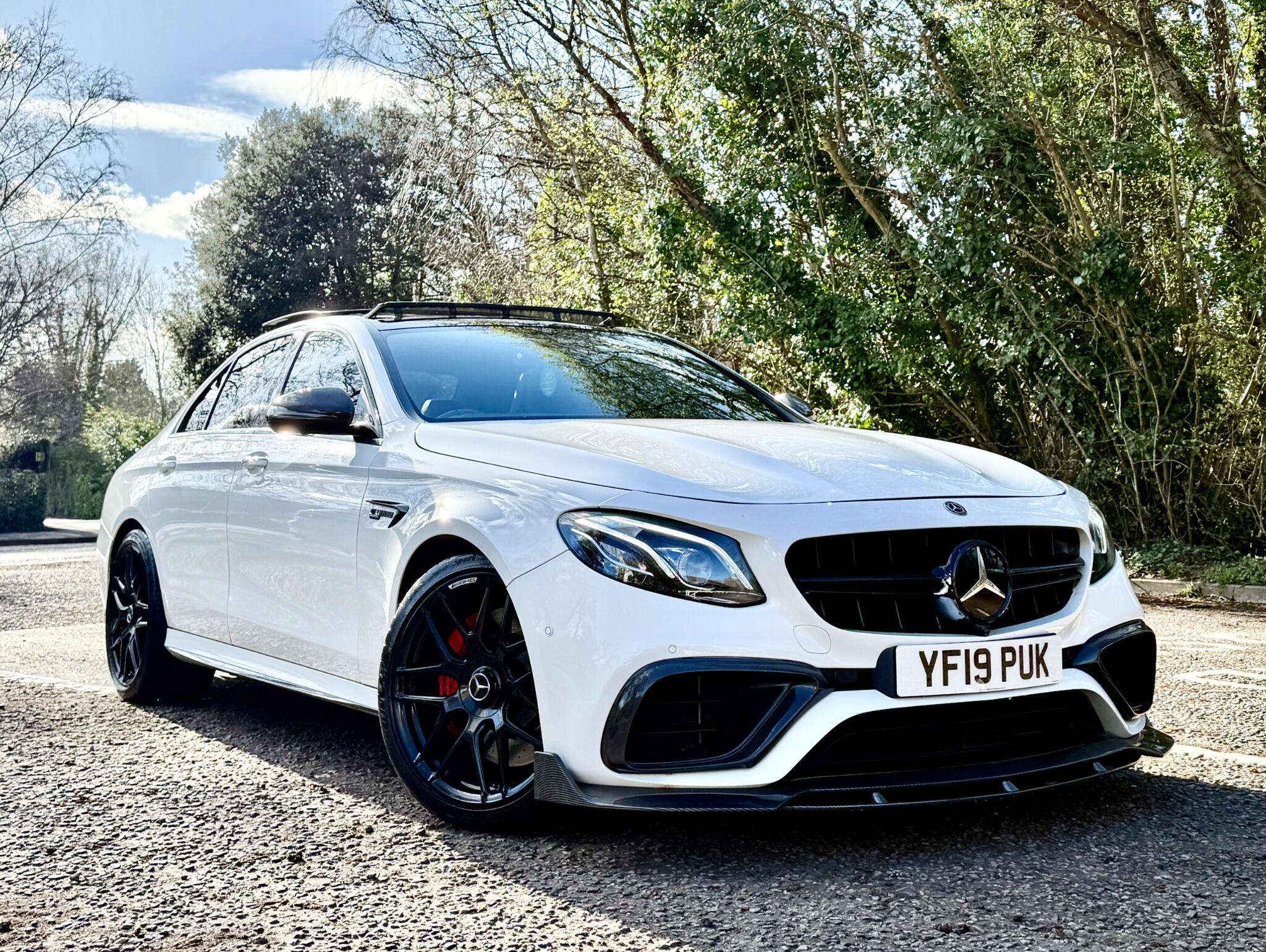 Mercedes-Benz E-Class view 25