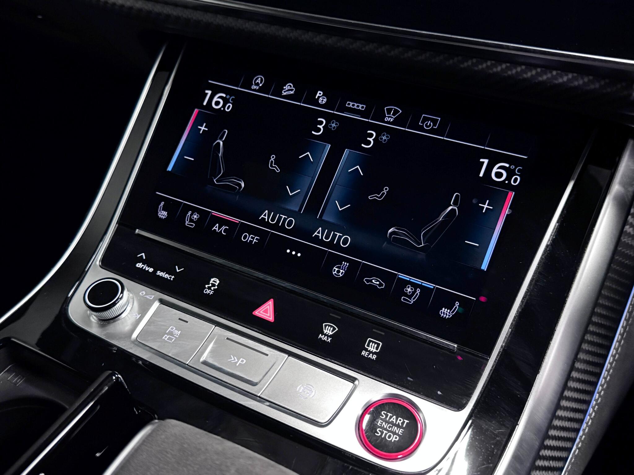 Audi RSQ8 view 56