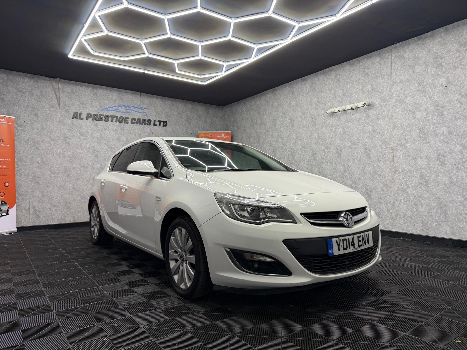 Vauxhall Astra view 5