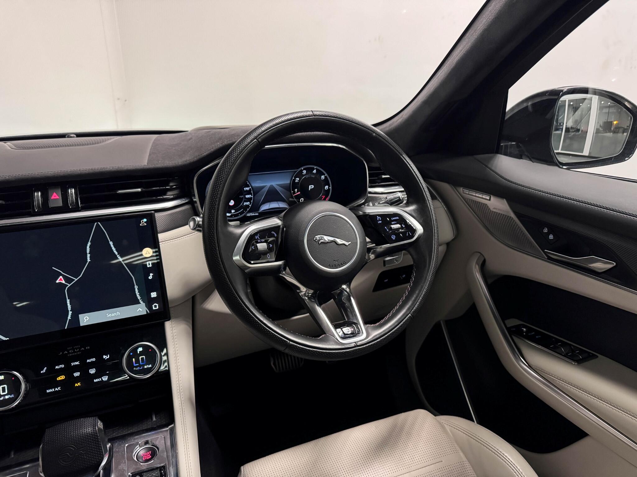 Jaguar F-Pace view 29