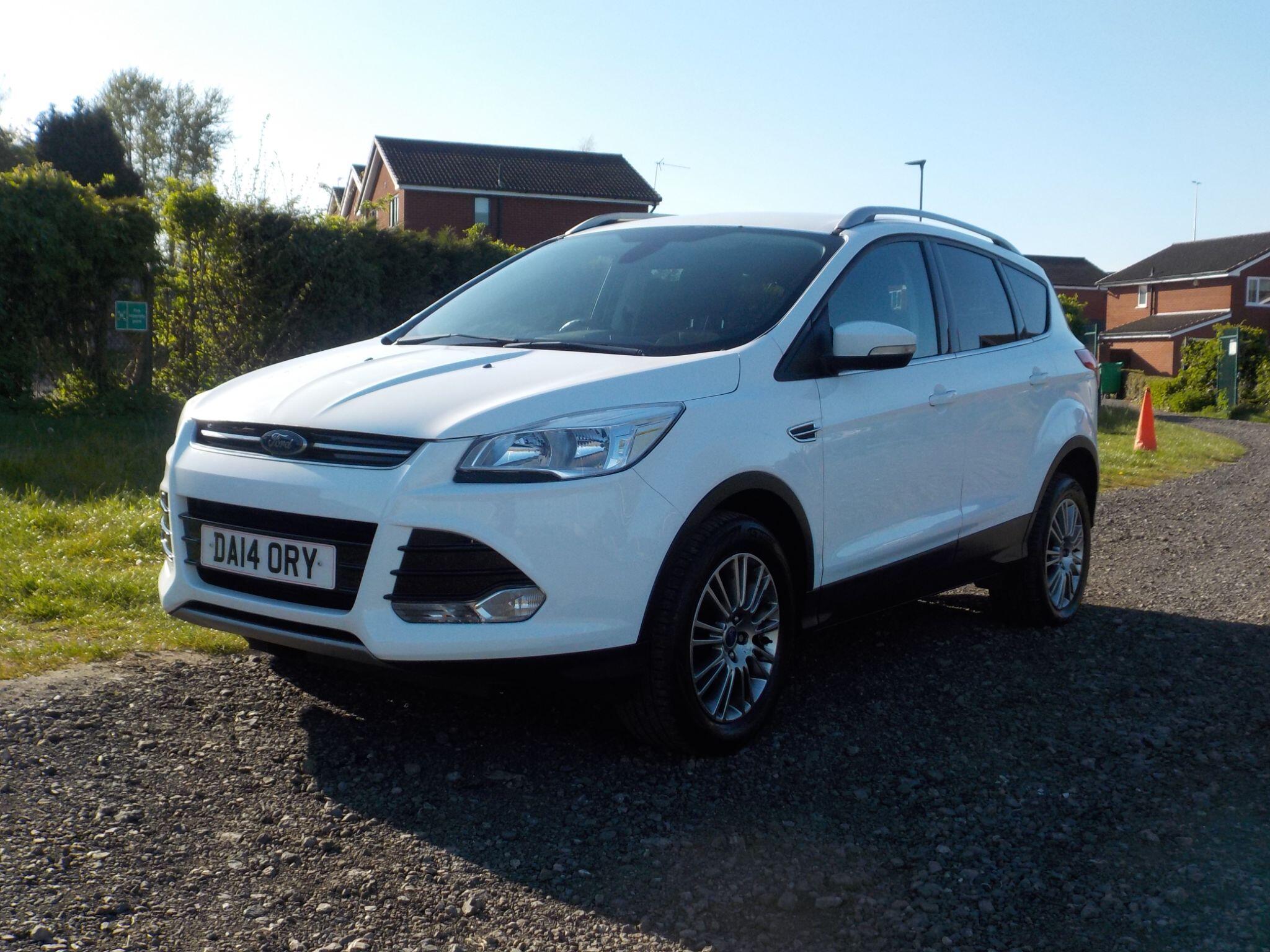 Ford Kuga 2.0 TDCi Titanium 2WD Euro 5 5dr