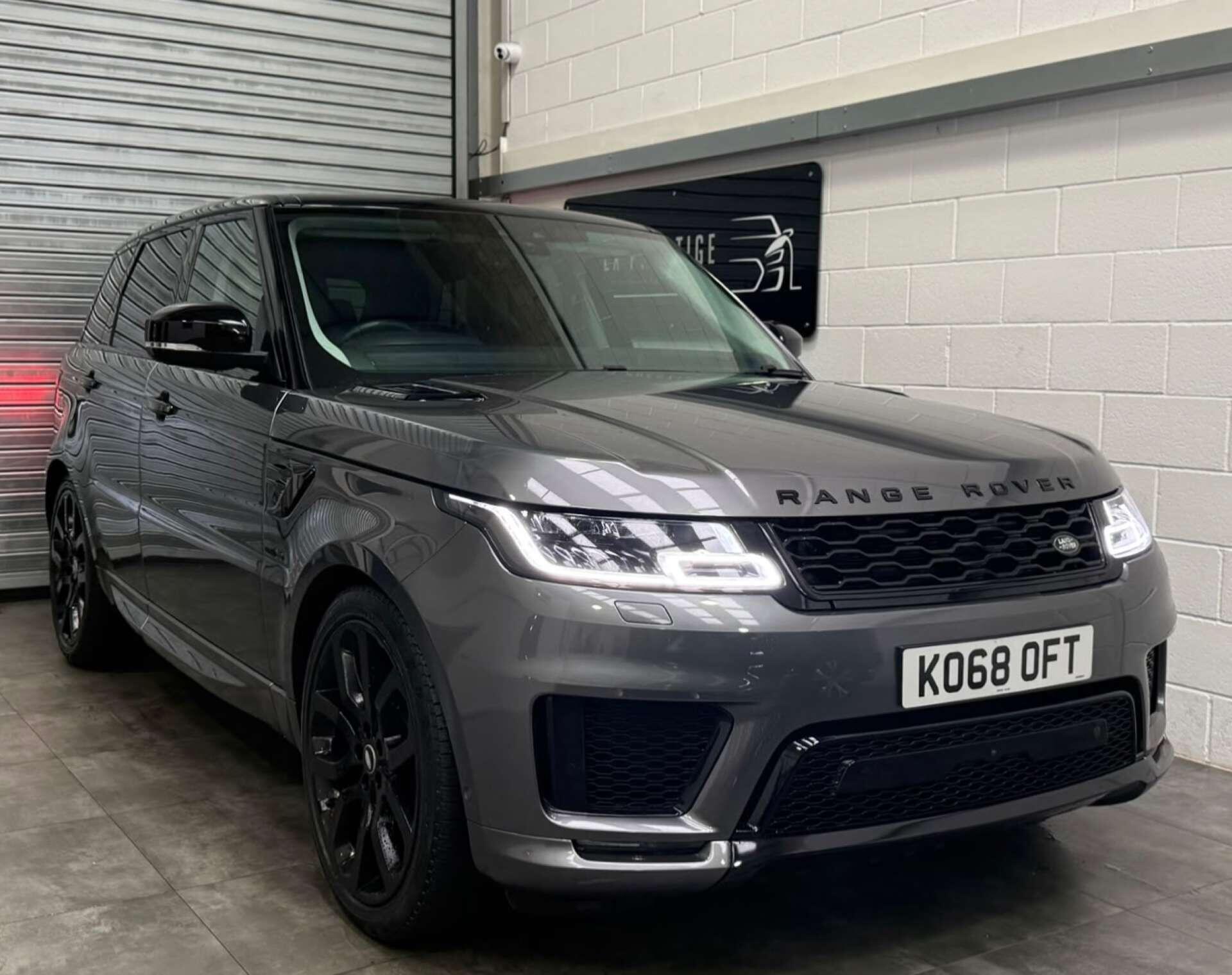 Land Rover Range Rover Sport main image