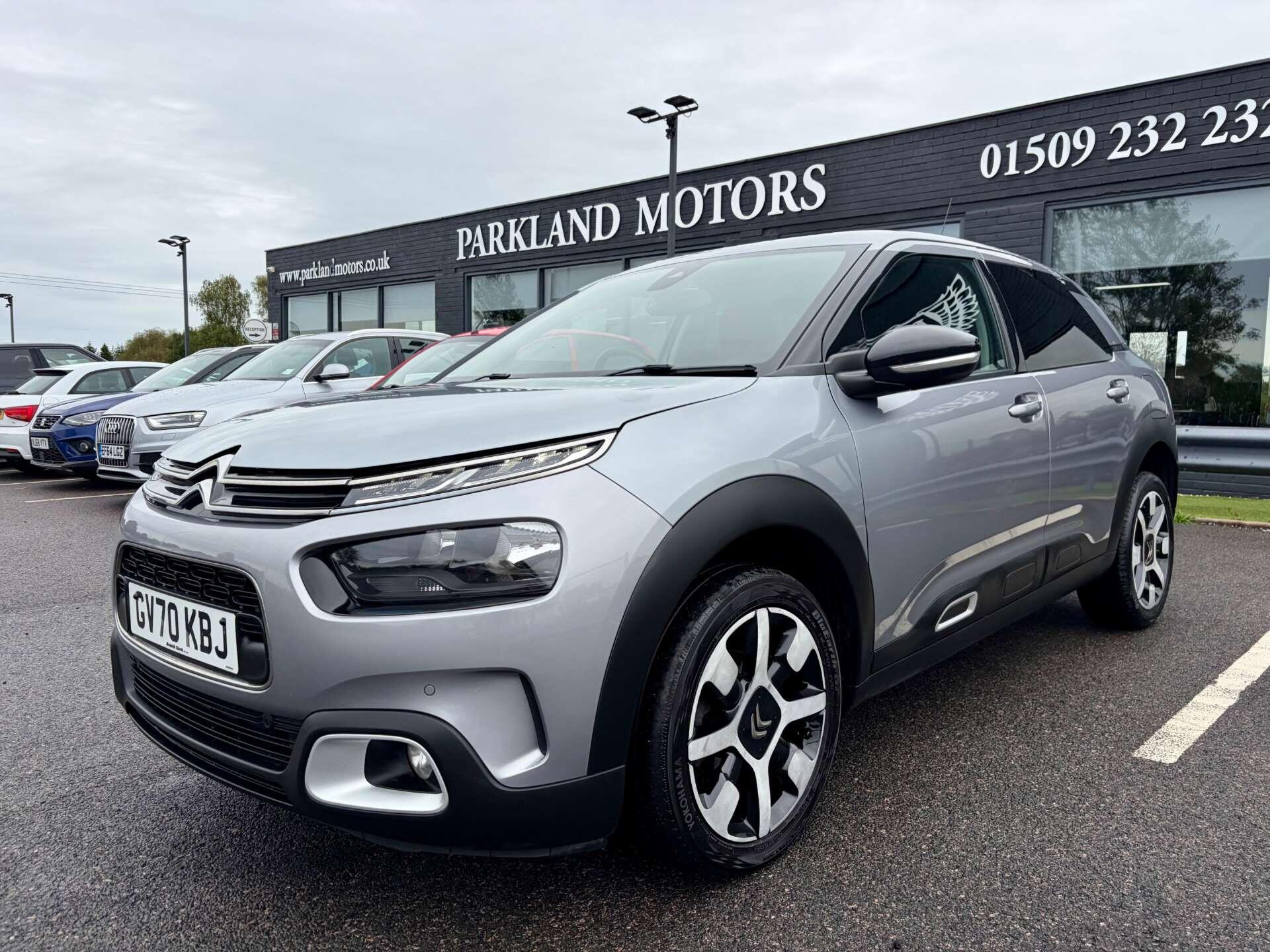 Citroen C4 Cactus view 4
