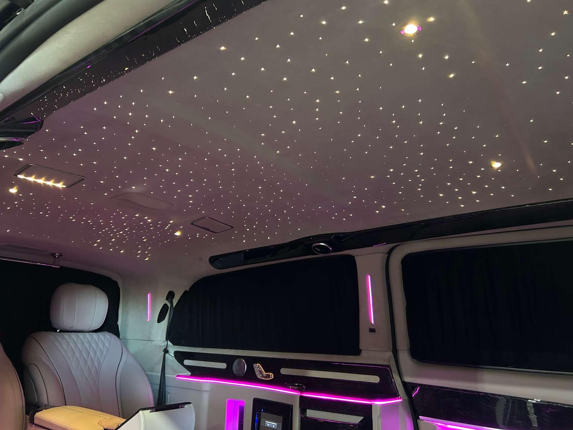 Mercedes-Benz V Class view 15