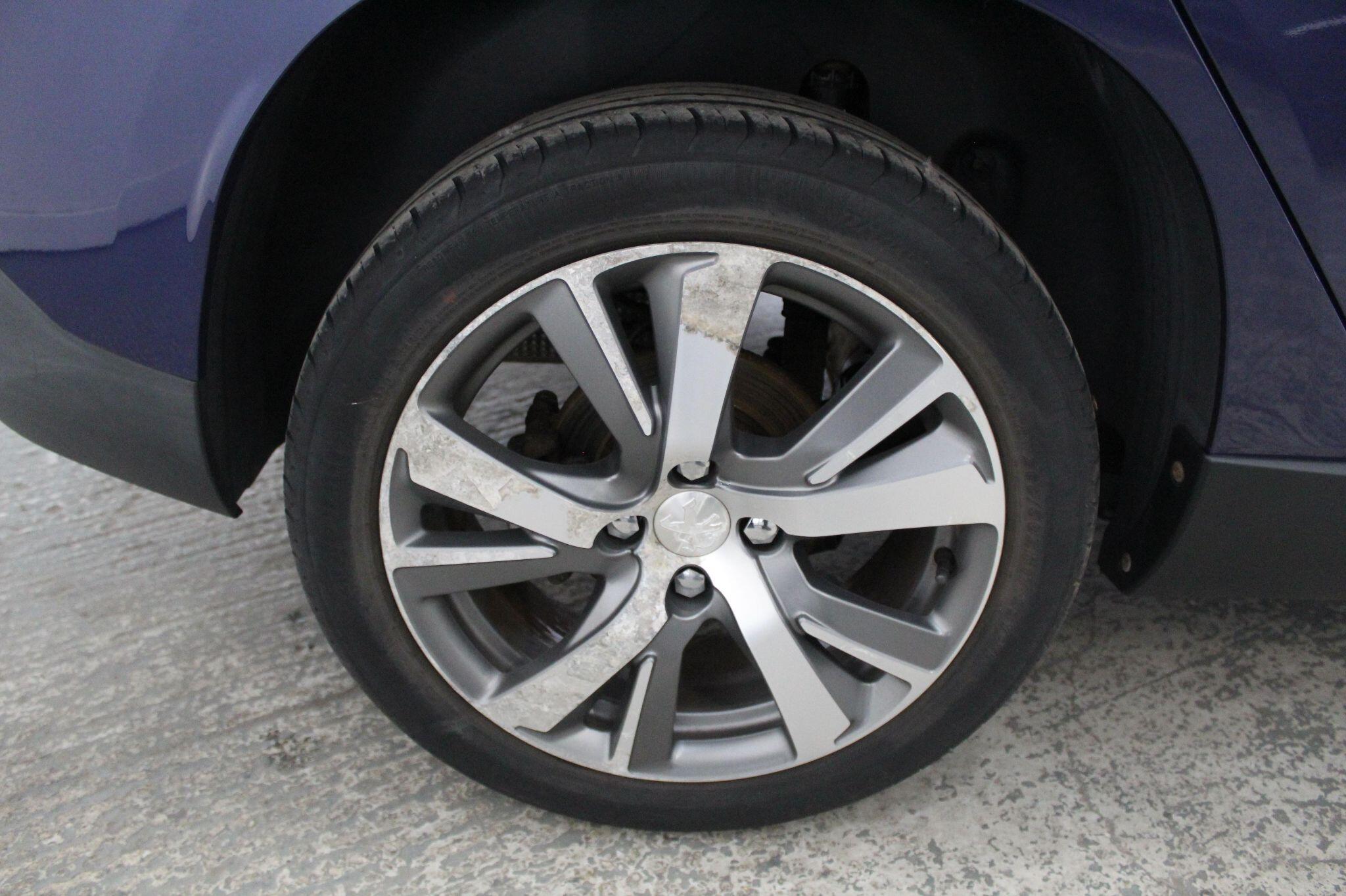 Peugeot 2008 view 56