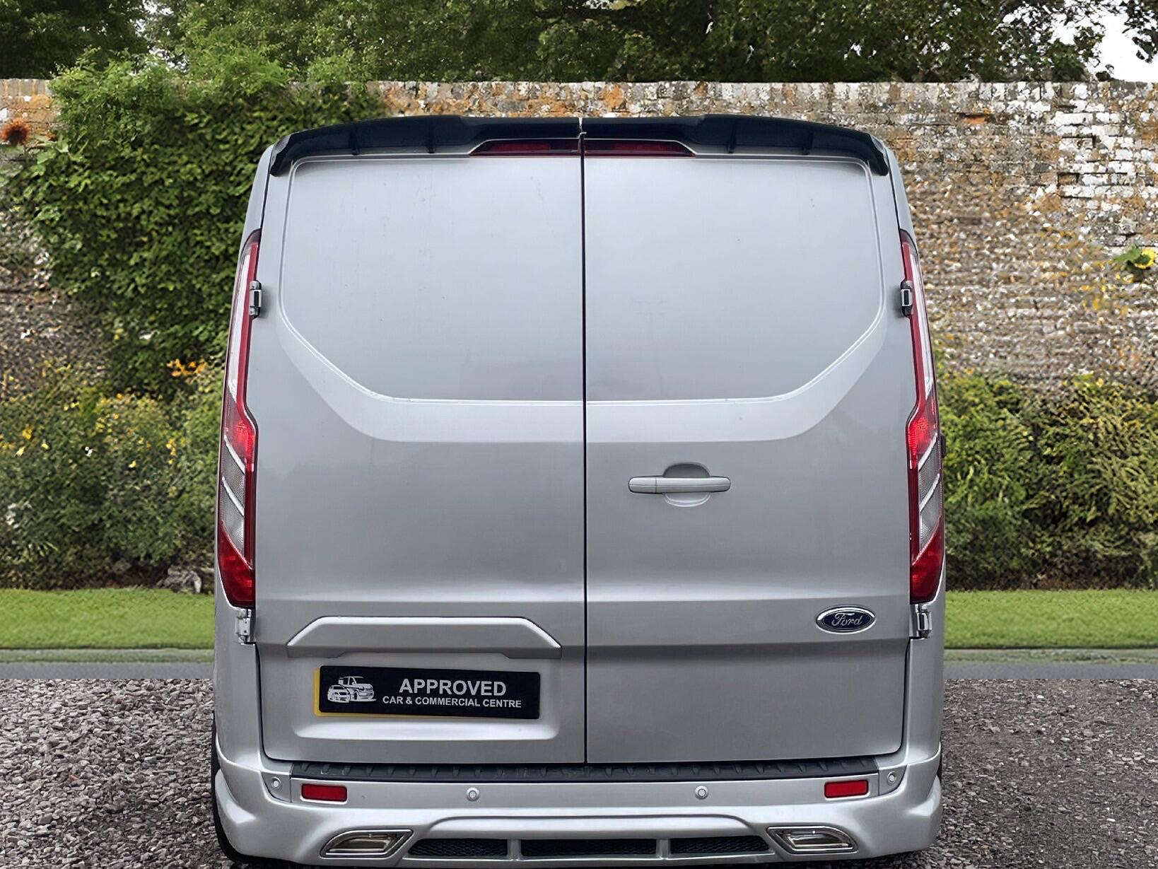 2018 Ford Transit Custom 2.0 TDCi 290 Limited L1 H1 6dr • 95,555 miles image 8