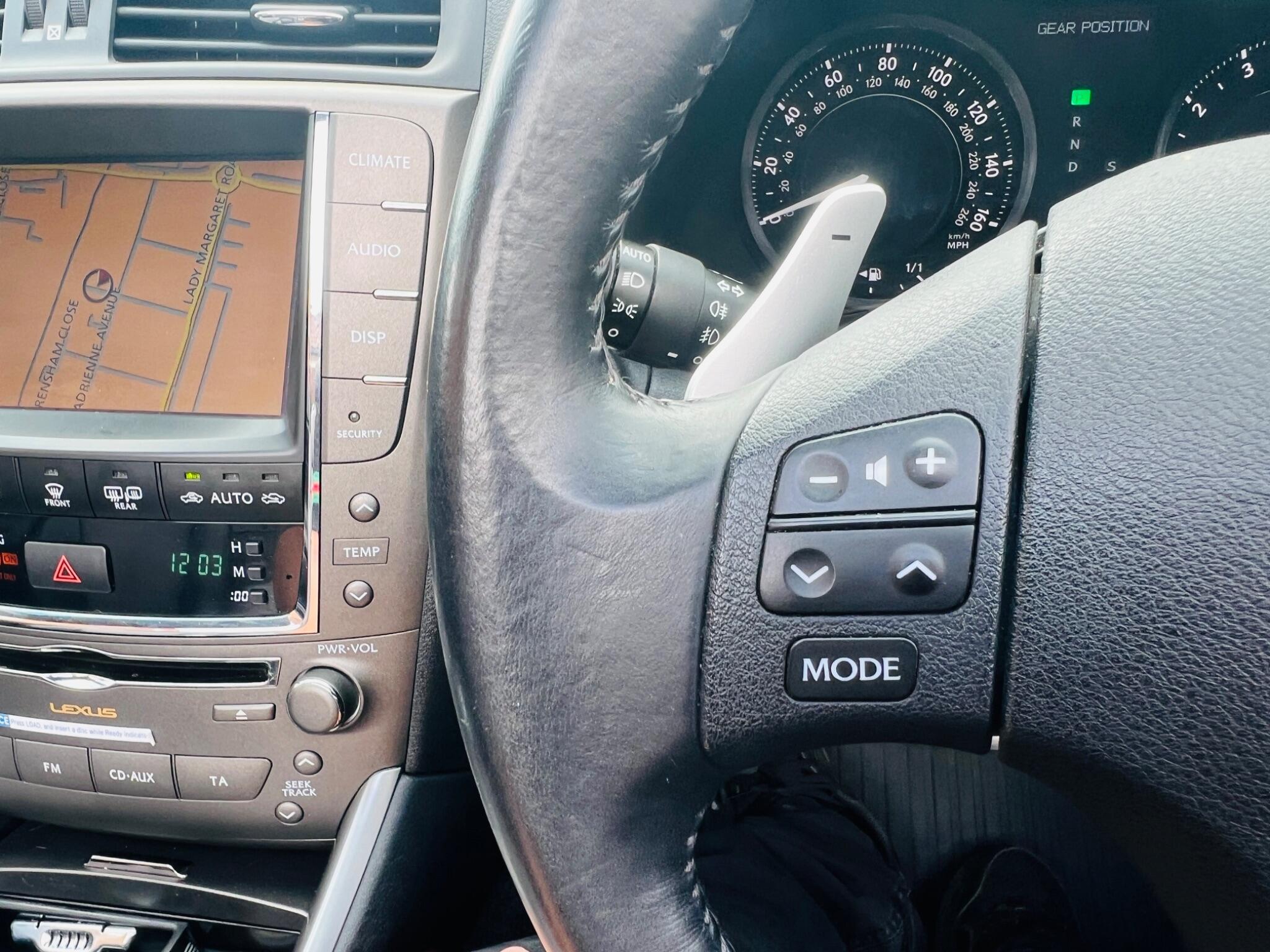 Lexus Is view 60